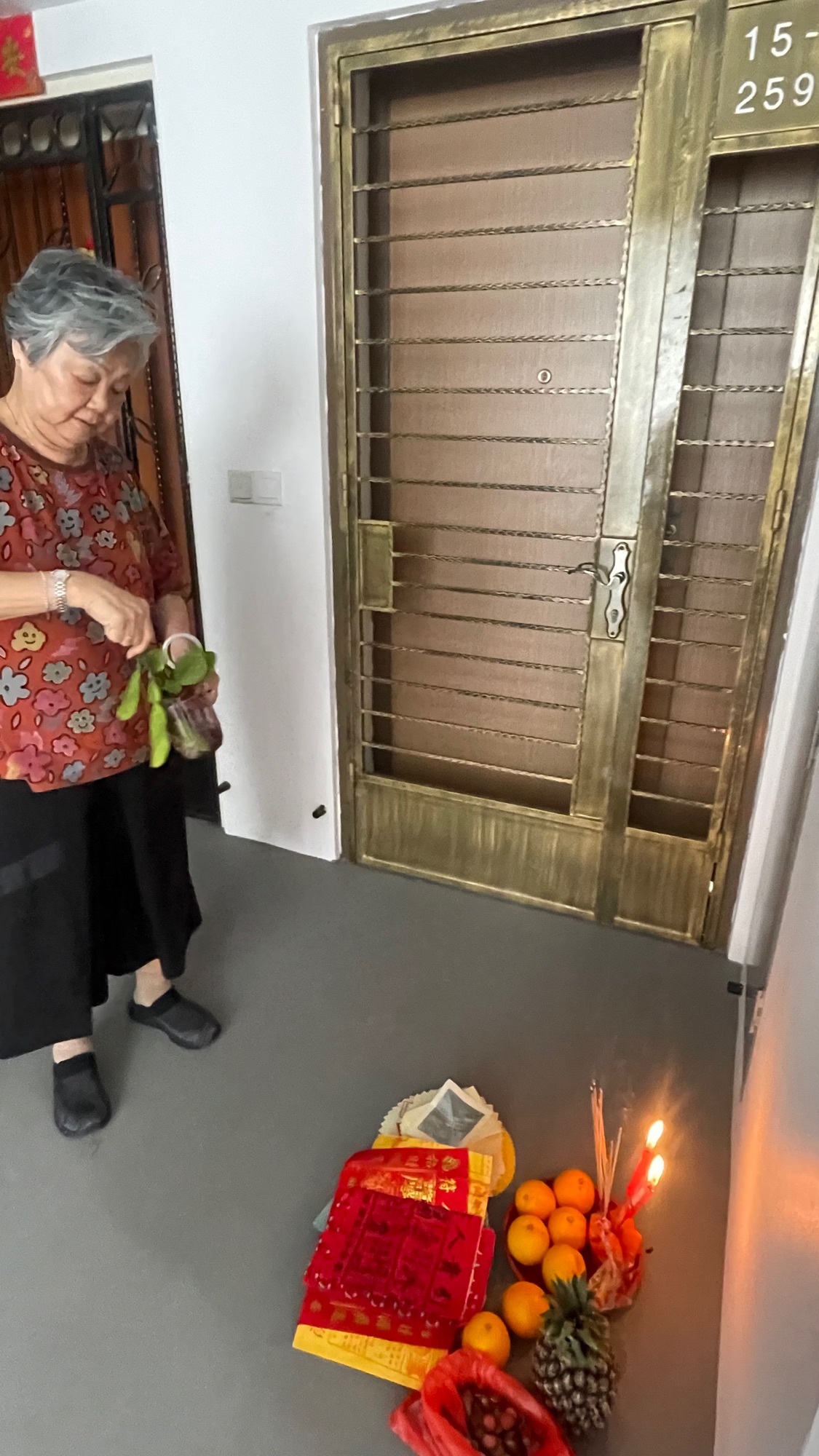 Simple door opening ceremony you can DIY