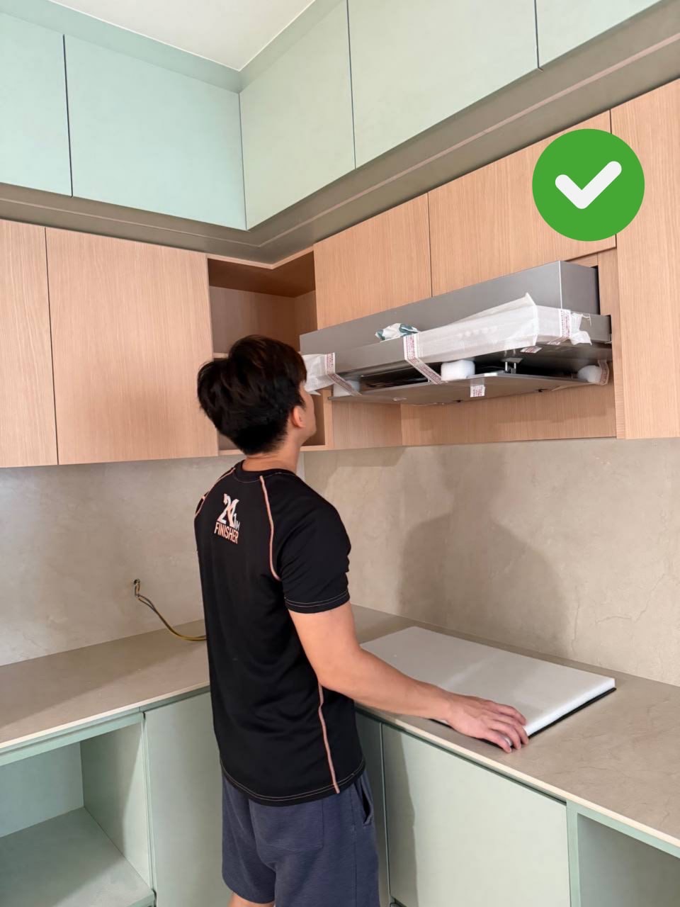 Our-Almost-Reno-Regret-Part-1-–-Kitchen-Cooker-Hood