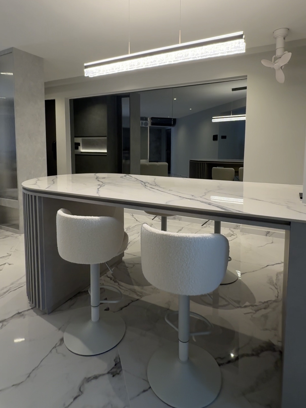 We’re Not Fans of Overhead Ceiling Fans 💨