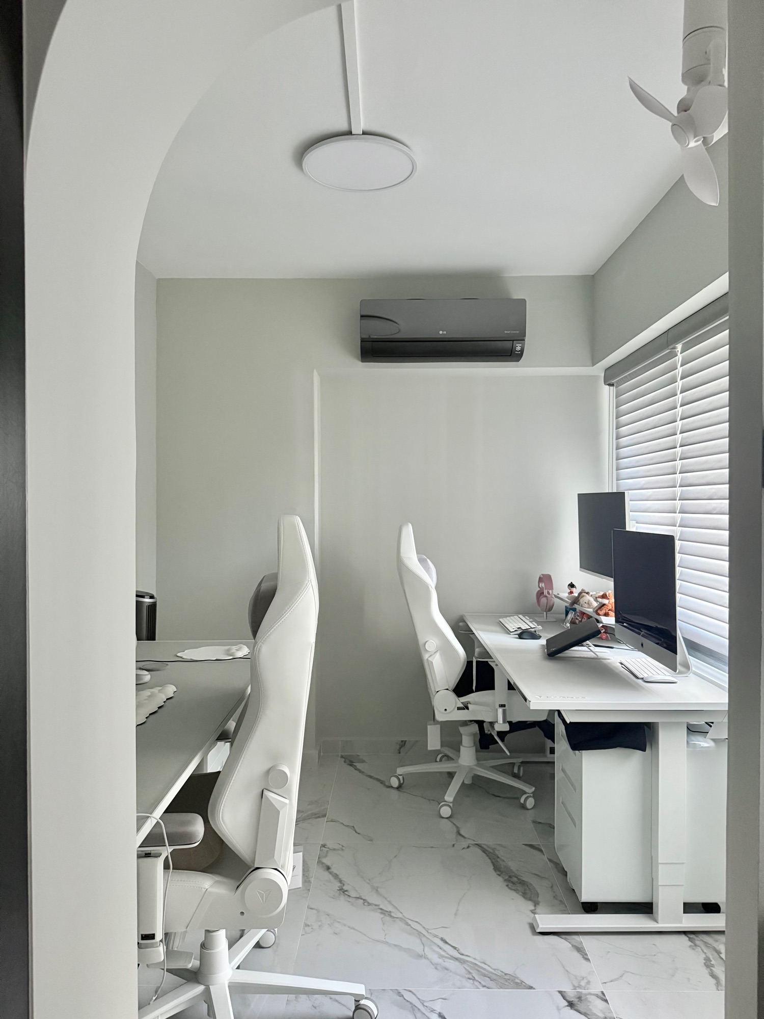 We’re-Not-Fans-of-Overhead-Ceiling-Fans-💨