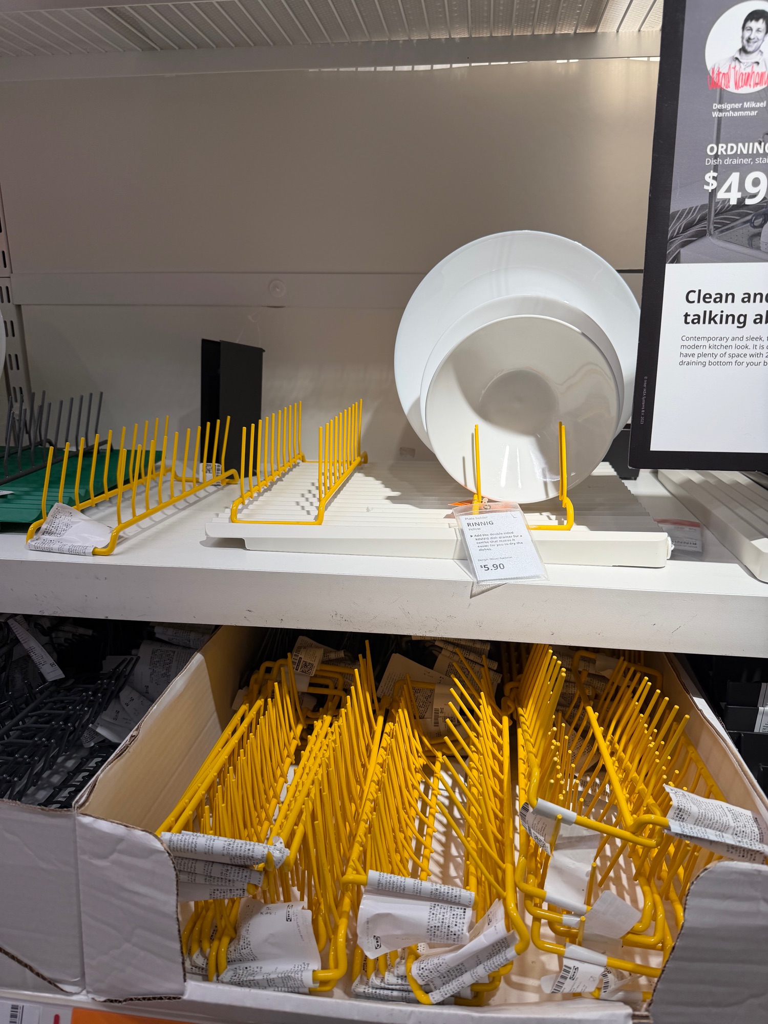 Adding some colours for my dopamine home.