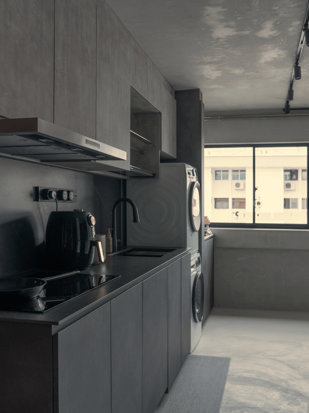 From Empty Rooms to Everyday Comfort