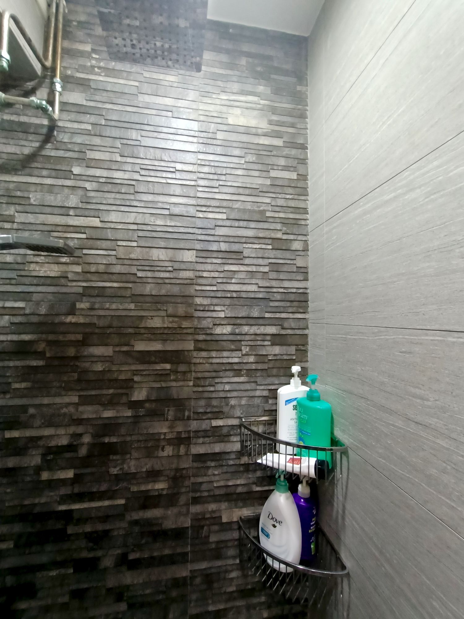 Tile, tile and tile - Bathroom Edition