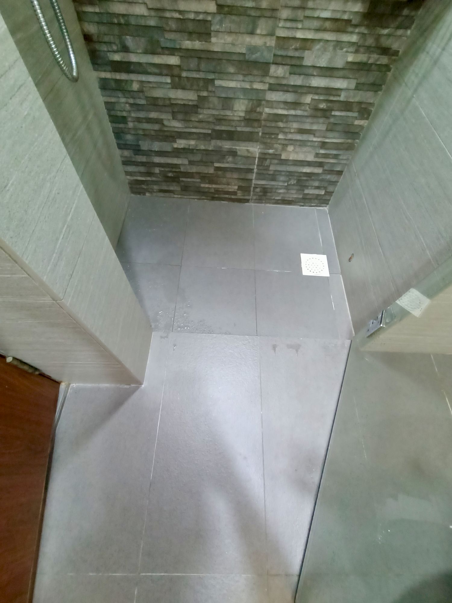 Tile, tile and tile - Bathroom Edition