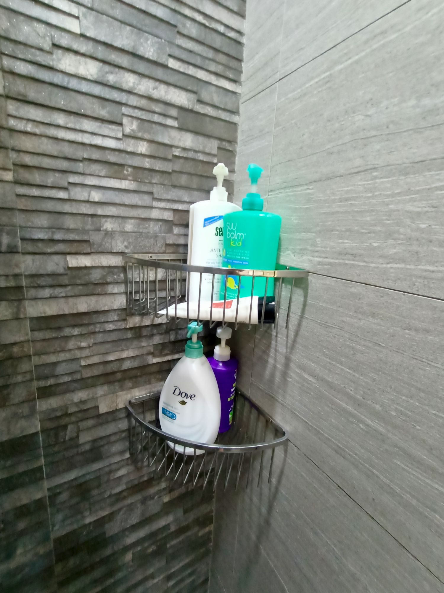 Storage hacks - Bathroom Edition