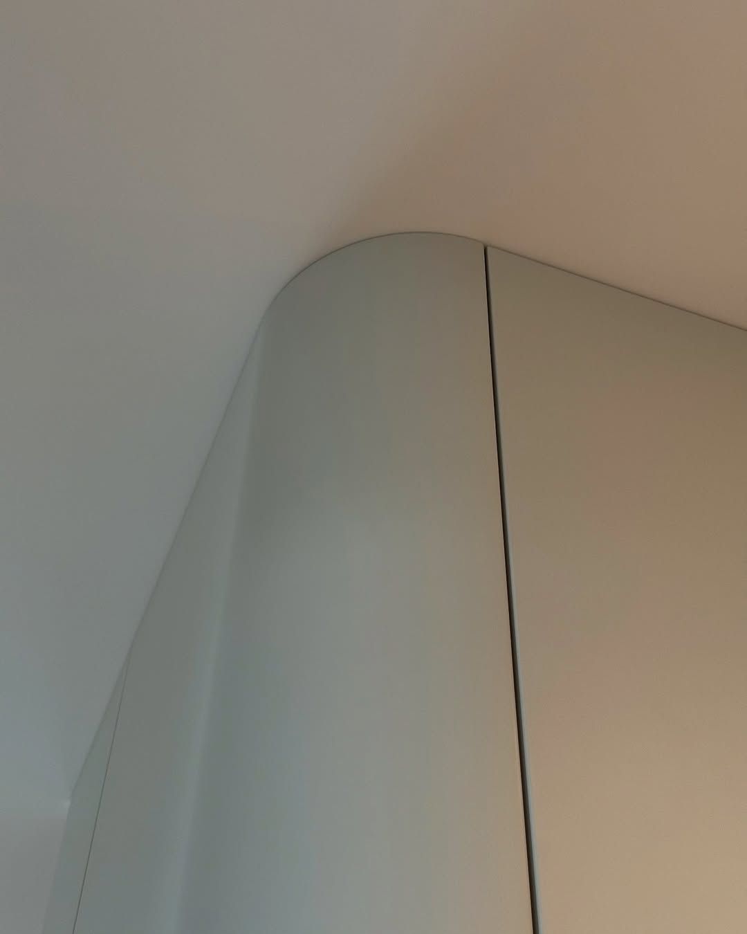 Subtle & modern cabinet design