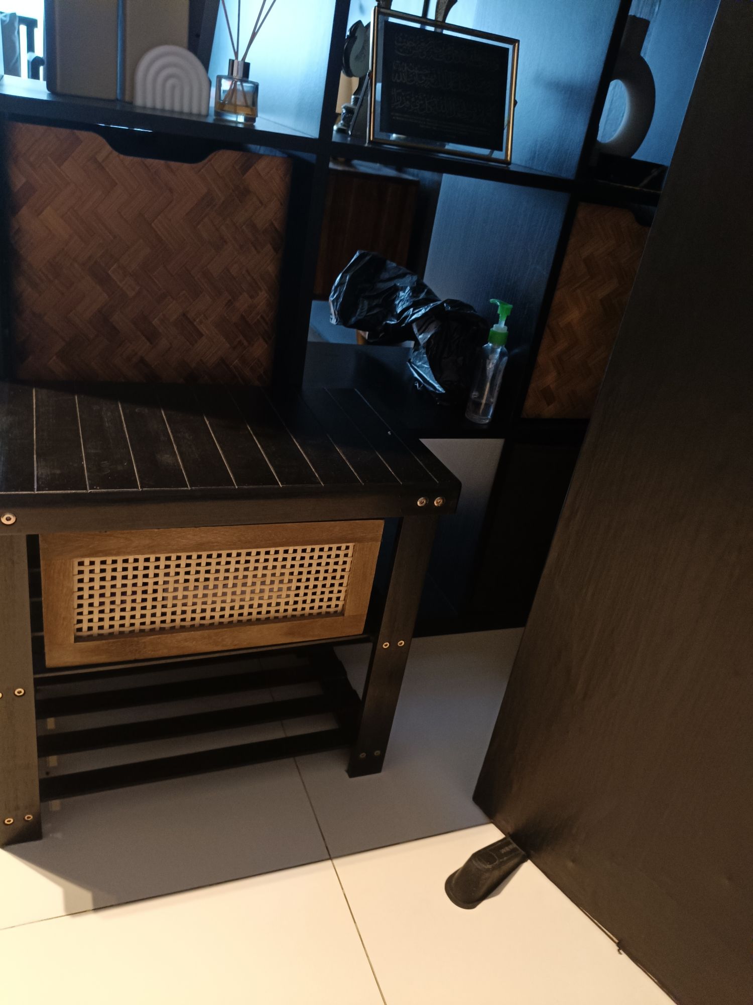 Furnishings without breaking the bank