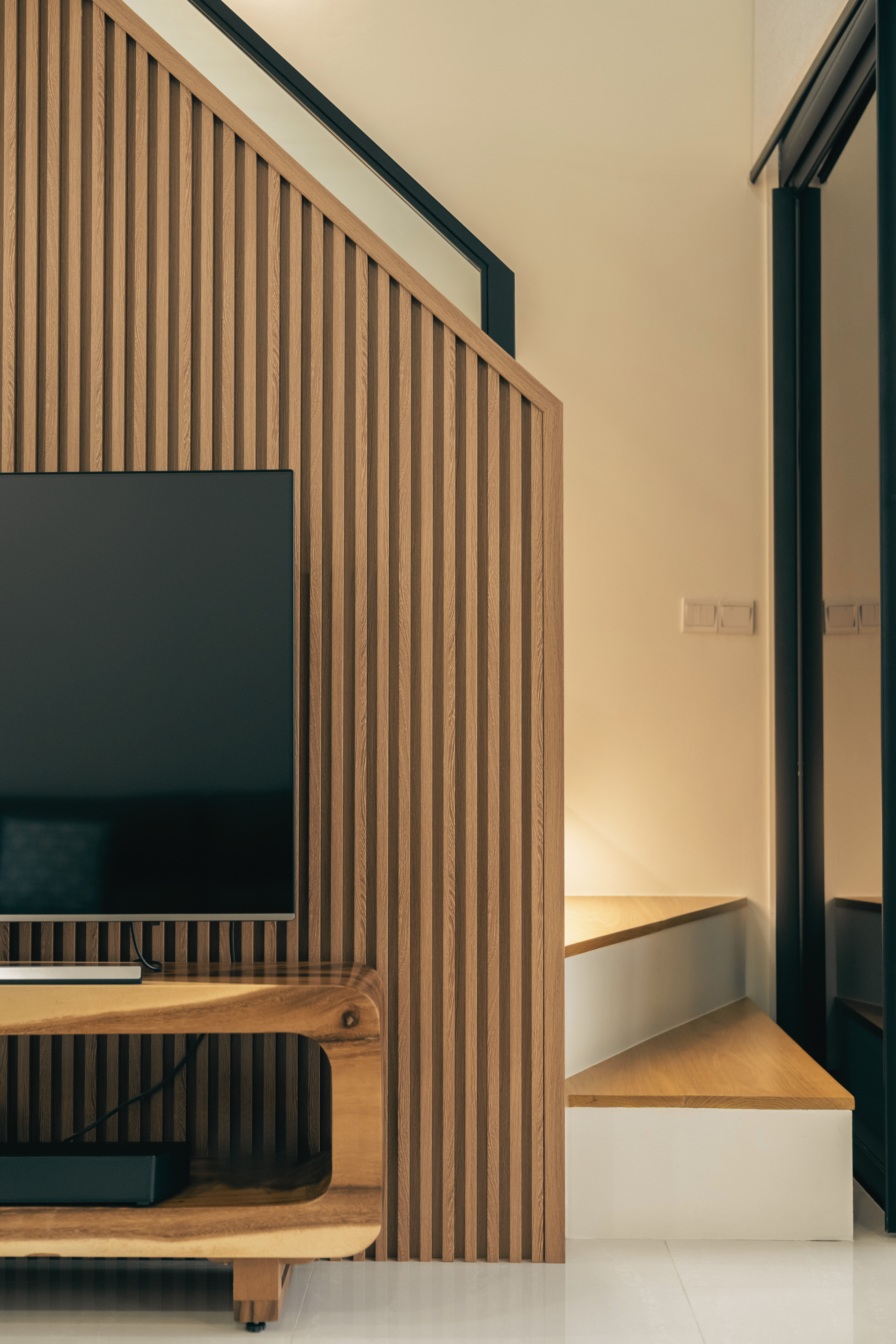 Loft Design - A home that climbs, connect and grows with you.