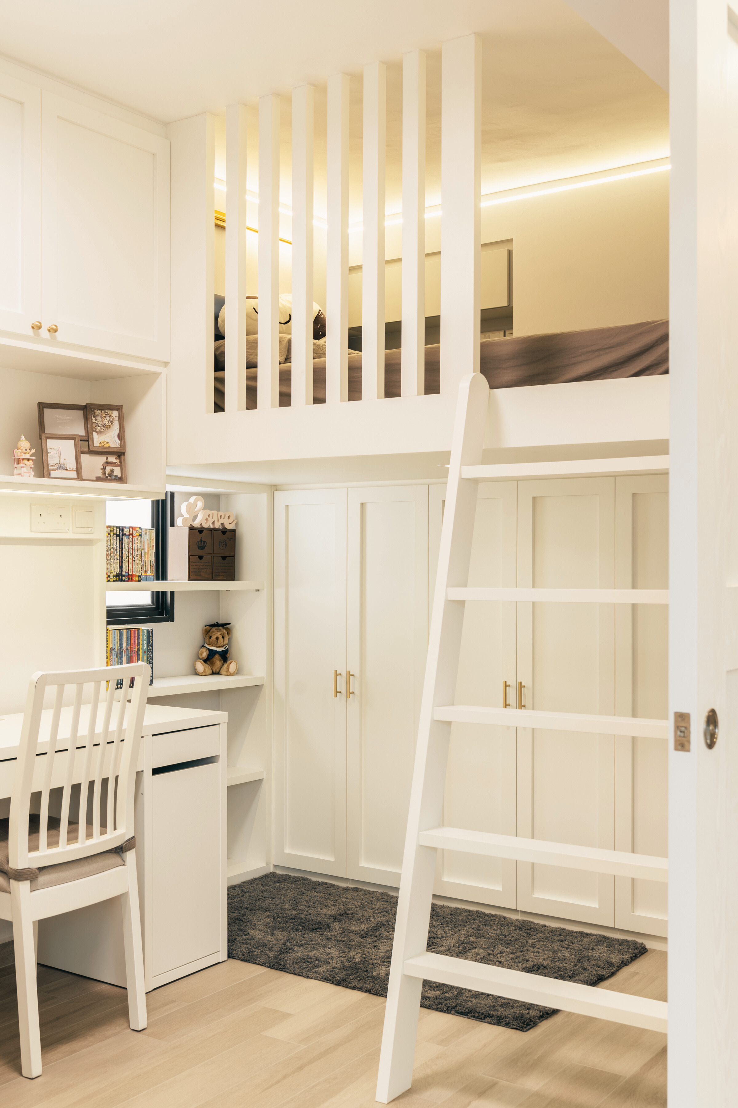 Loft Design - A home that climbs, connect and grows with you.