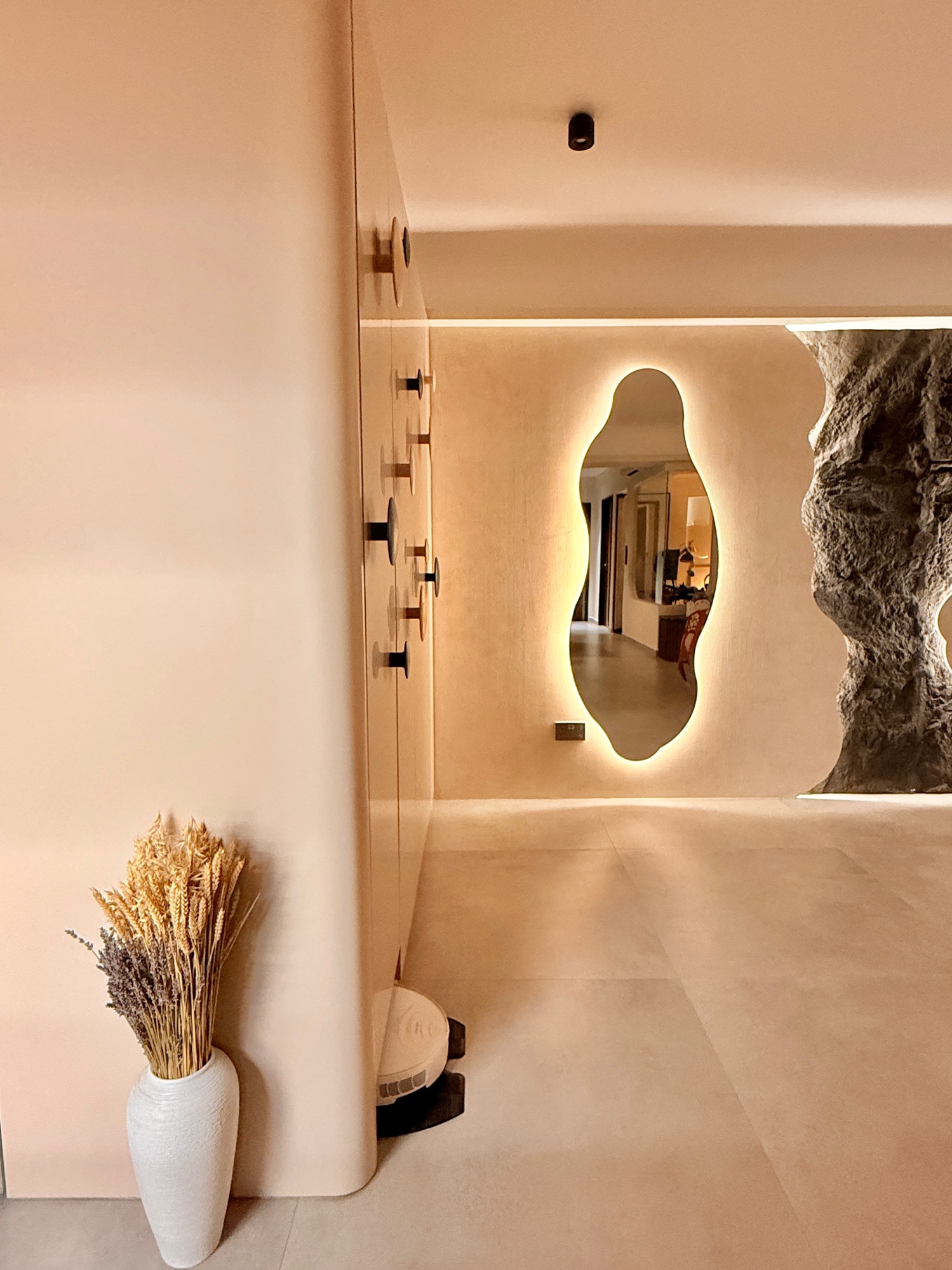 Home Tour: Cosy Wabi-Sabi home with exclusive balcony in MBR