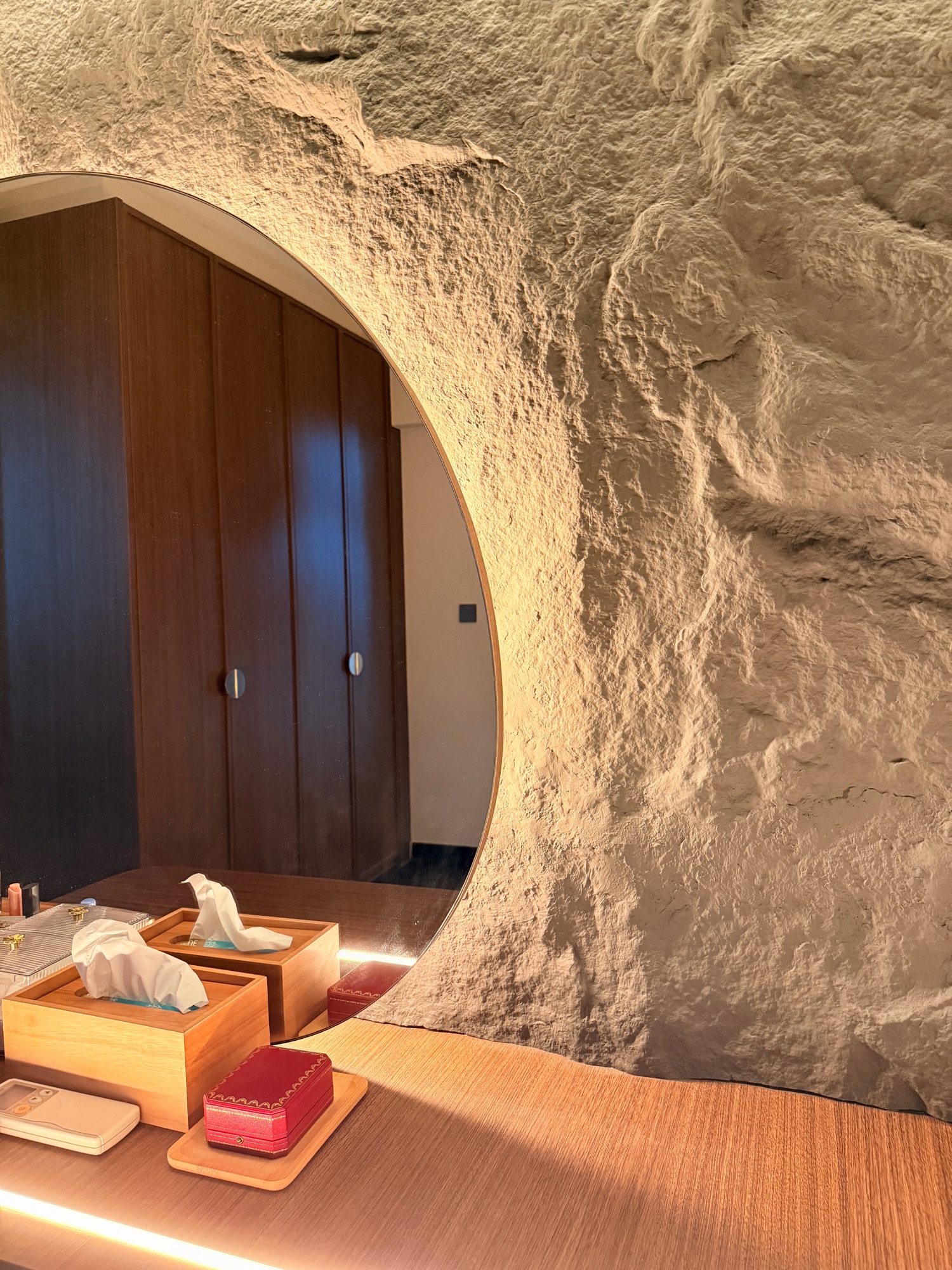 Home Tour: Cosy Wabi-Sabi home with exclusive balcony in MBR