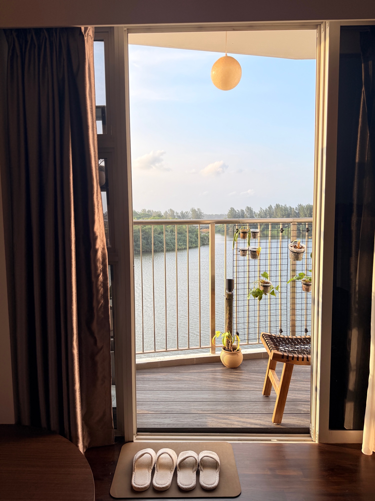 Home Tour: Cosy Wabi-Sabi home with exclusive balcony in MBR