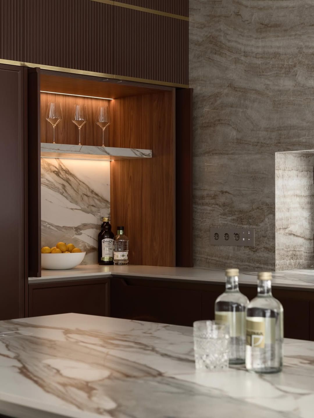 Luxurious dry kitchen & dining area