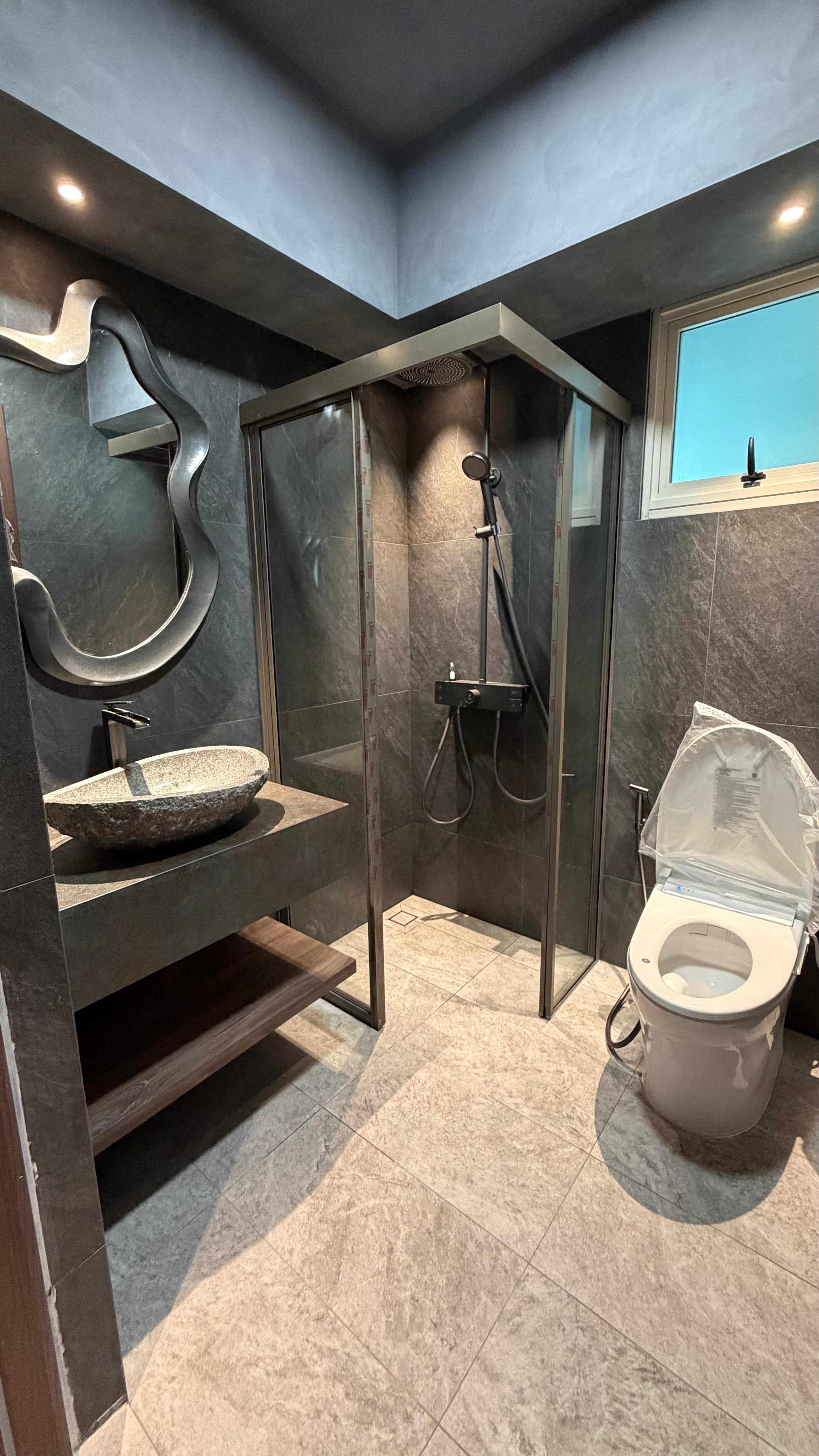 Our-Common-Bathroom-with-TOTO-Toilet!-:)