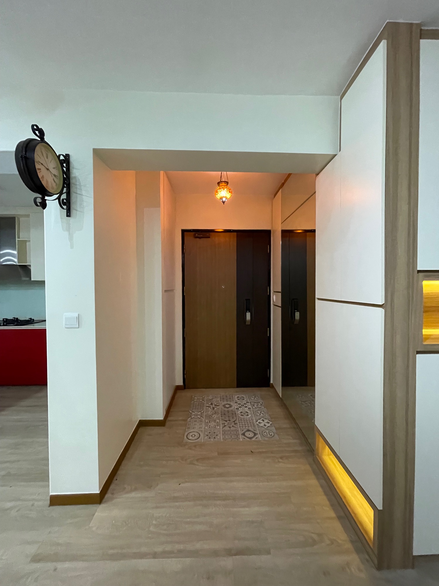 A quick home tour before the transformation