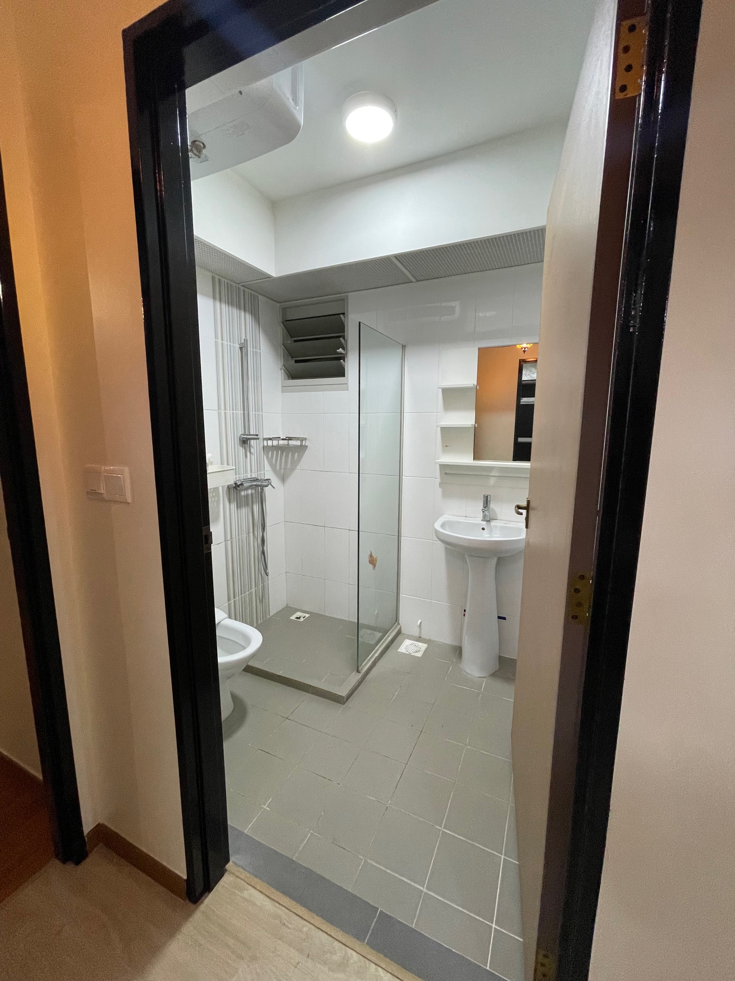 A-quick-home-tour-before-the-transformation