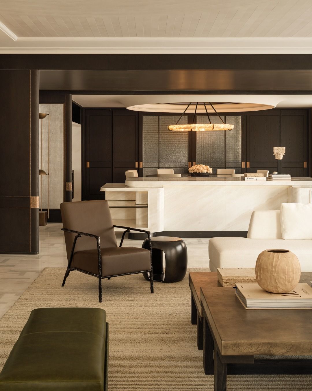 Stylish-and-luxurious-home-interior