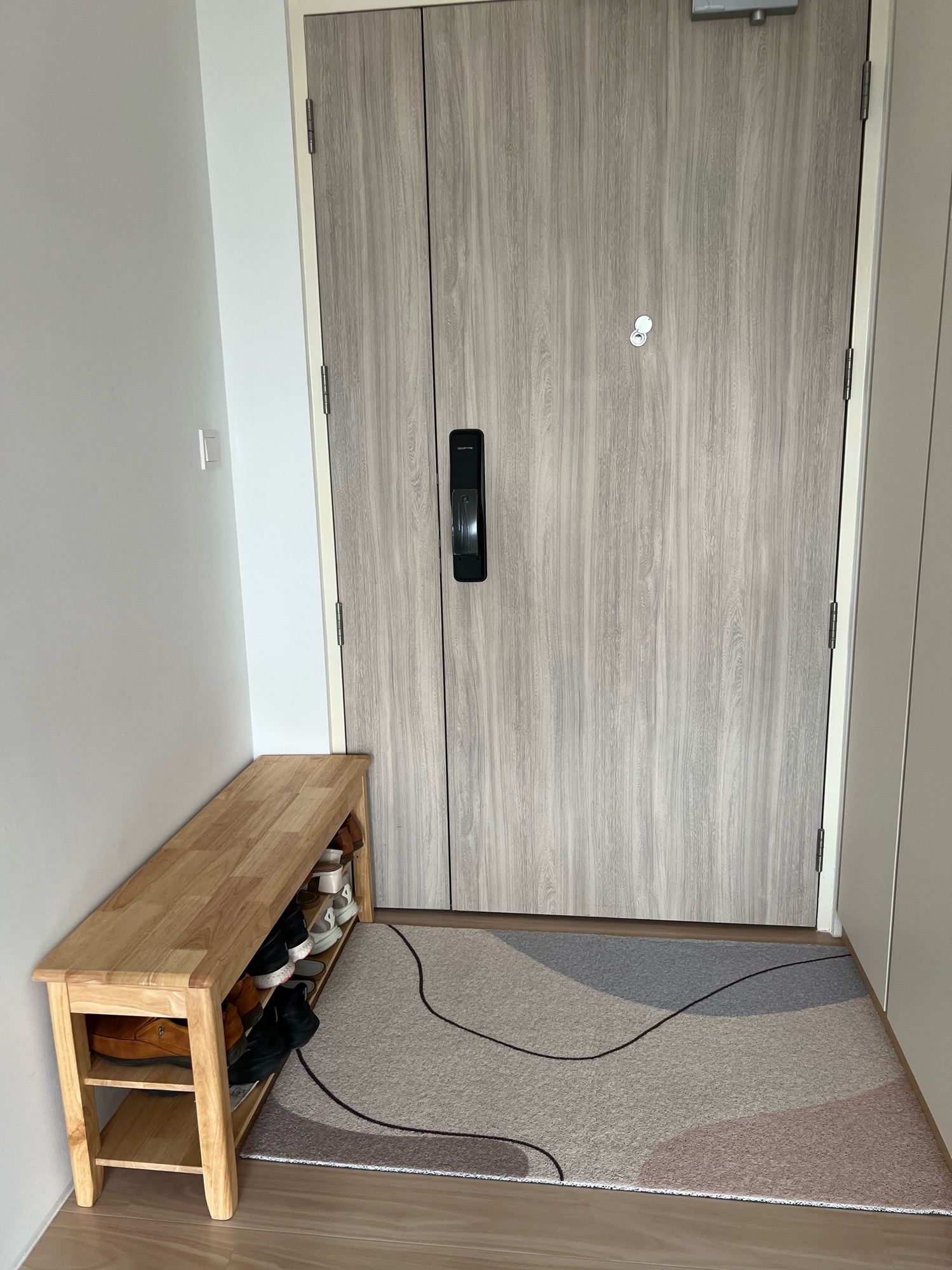 how-we-keep-our-entryway-pest-free!!!-