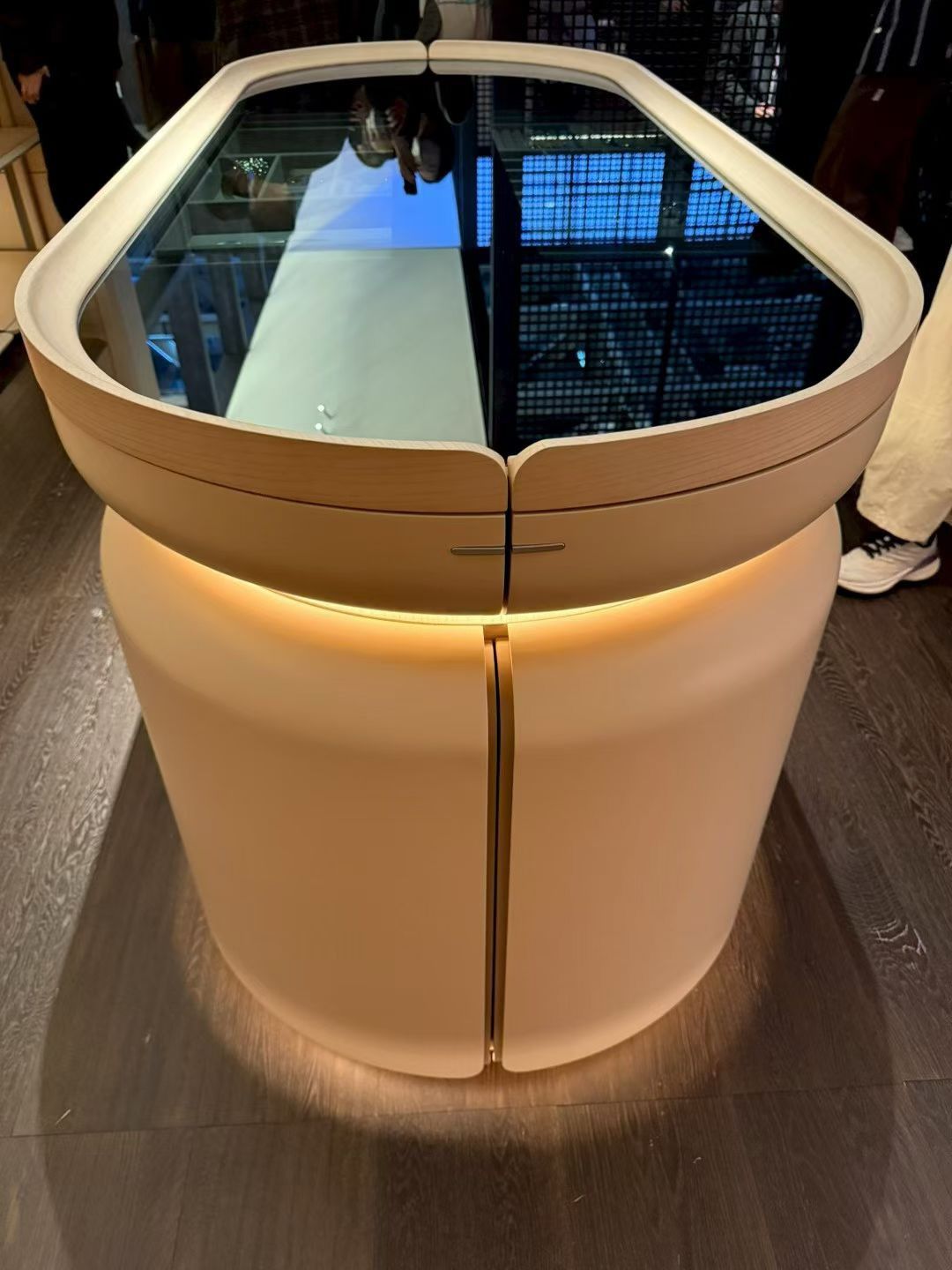 Customized-walk-in-wardrobe