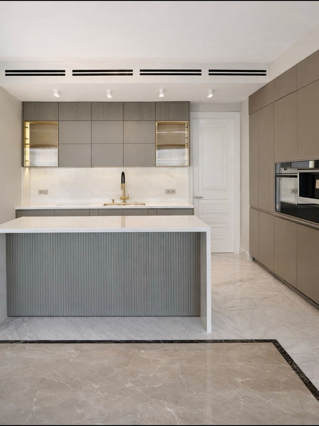 Stylish carpentry details