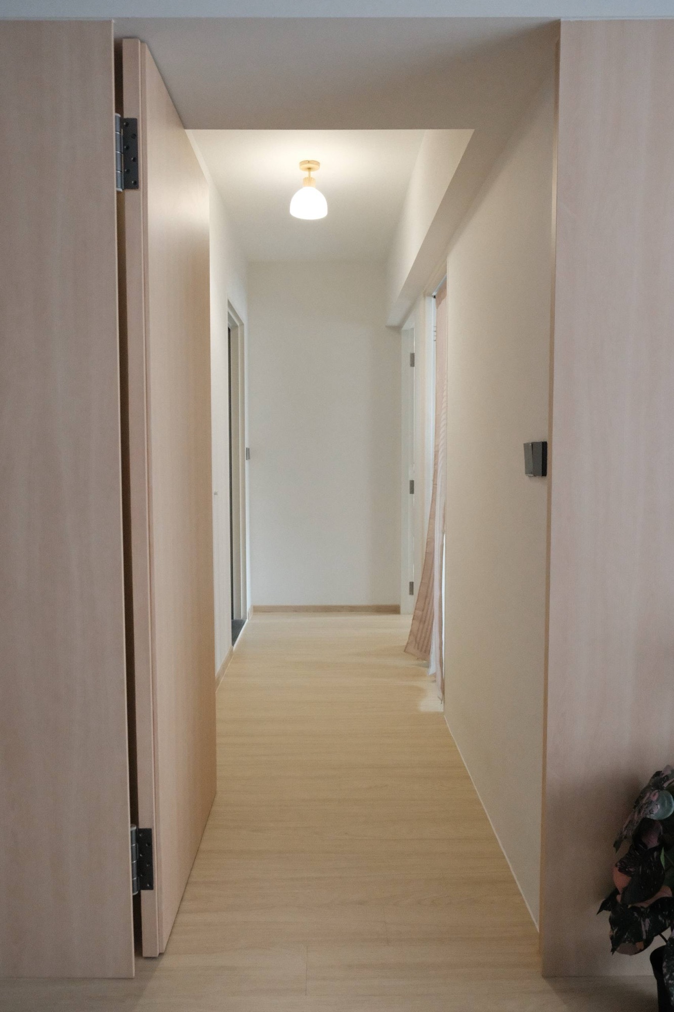 Hallway glow-up 🌟🖼️