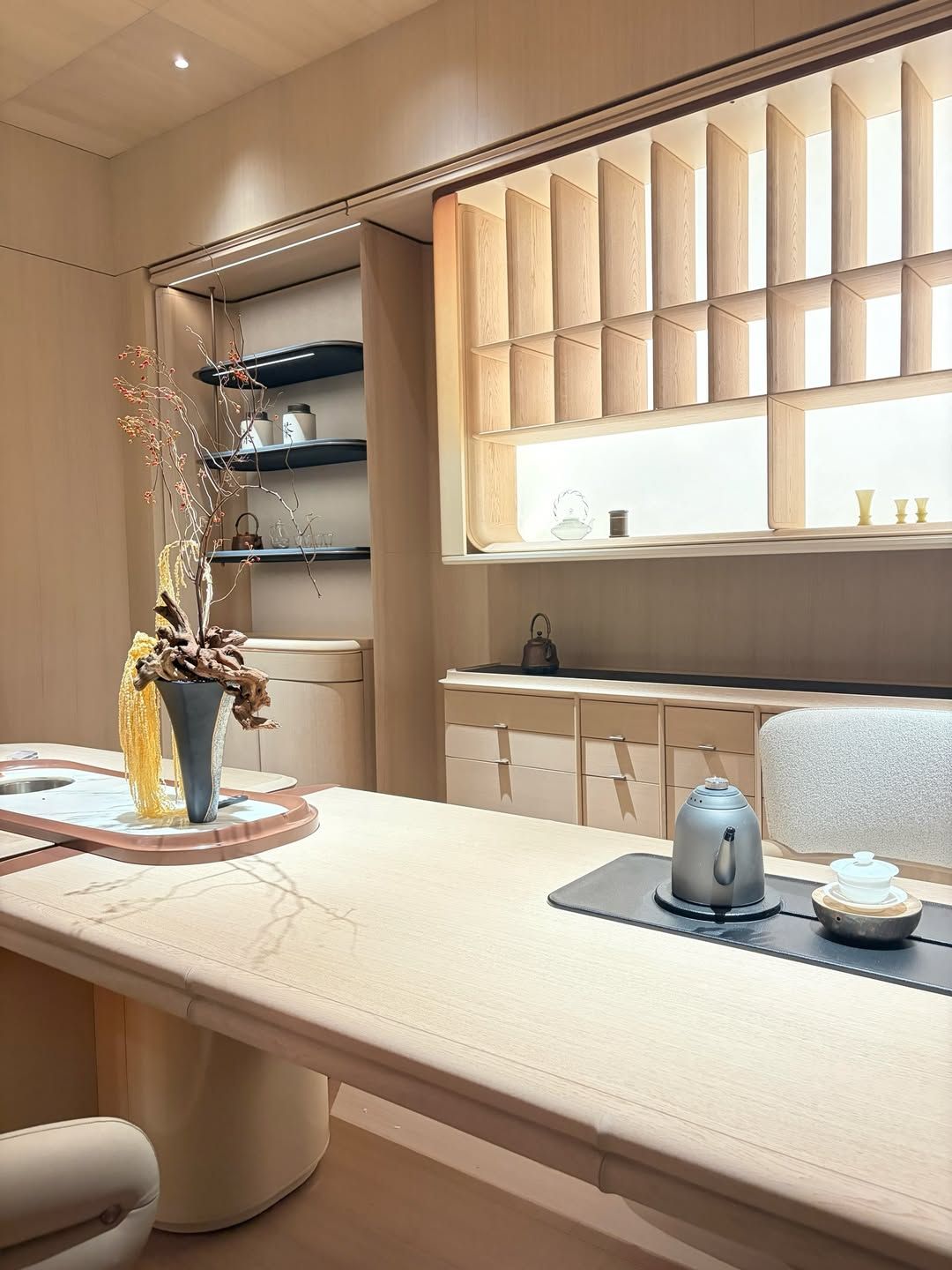 Cozy Custom Carpentry Design