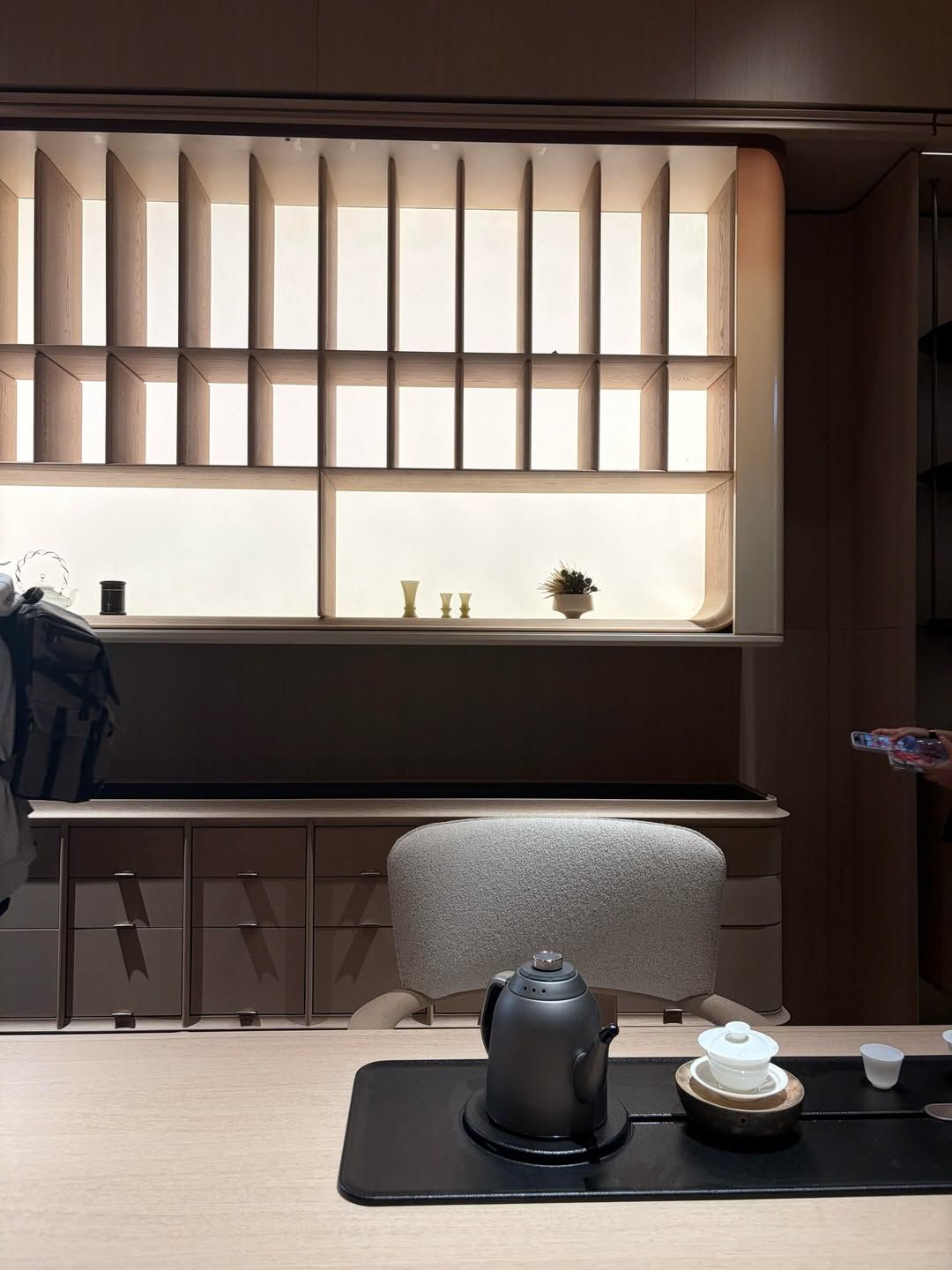 Cozy Custom Carpentry Design