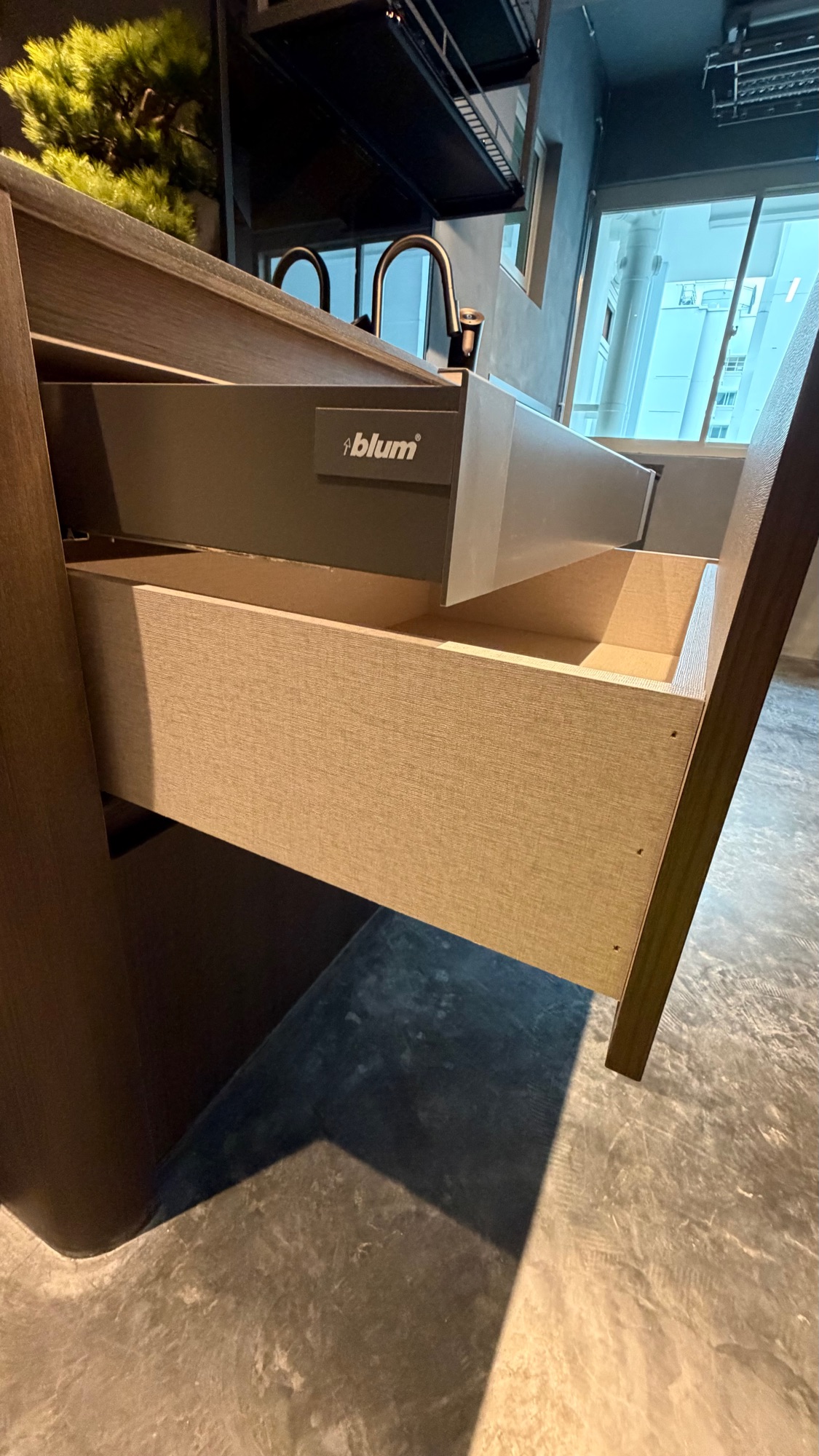 93sqm Industrial Japanese House Tour w Platform Izakaya Dining Room 😍