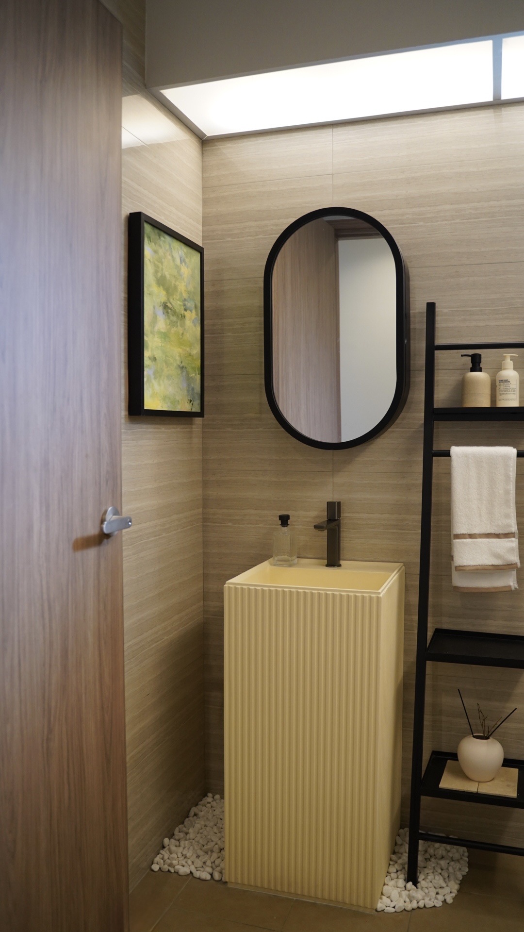 DIY art pieces 🖼️