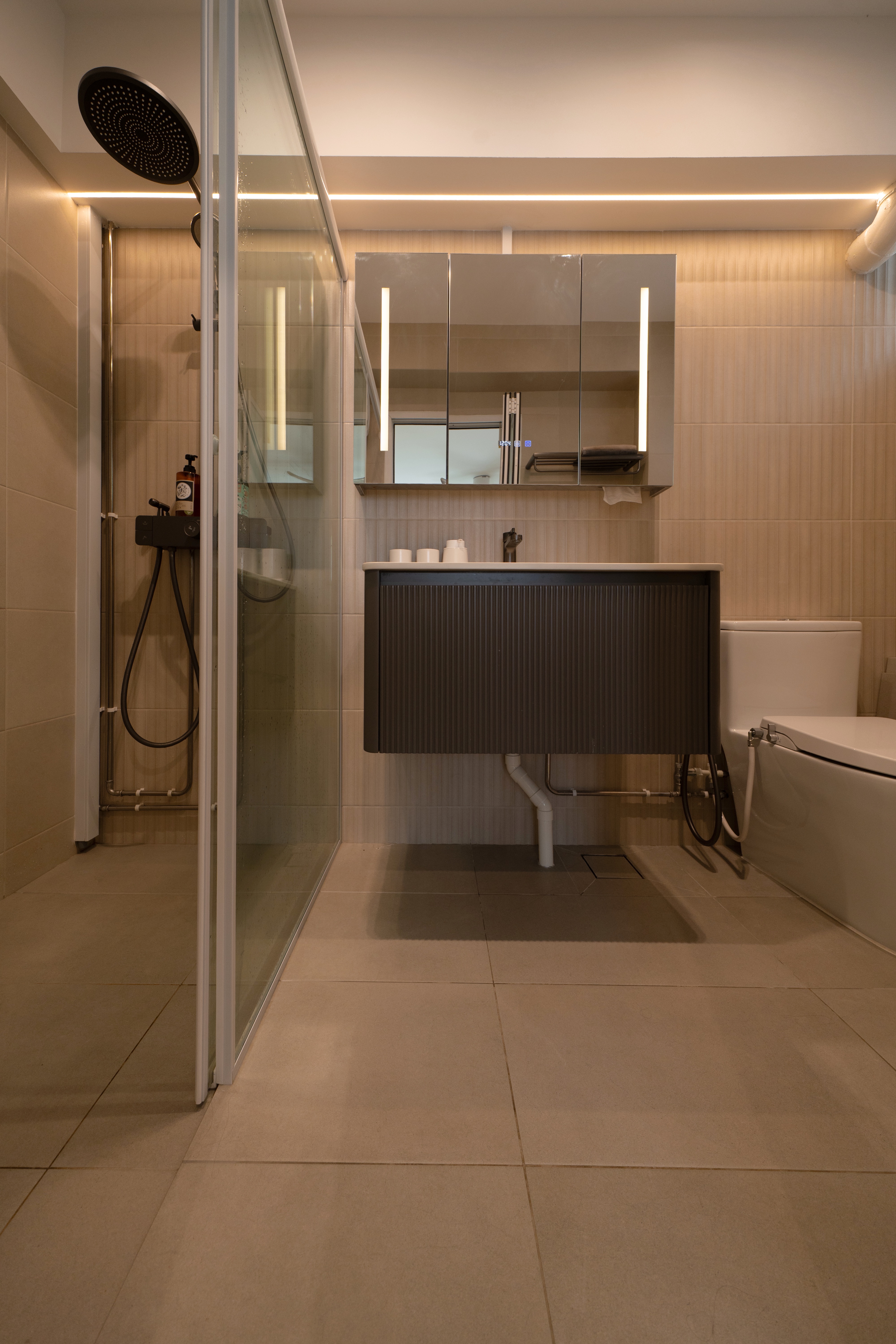 Open space executive home for a family of 4