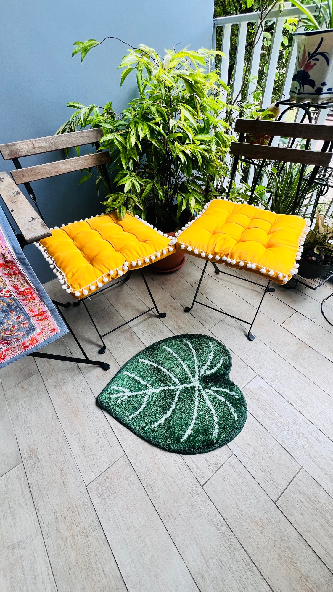 Philodendron décor rug brings life,warmth and botanical vibe …