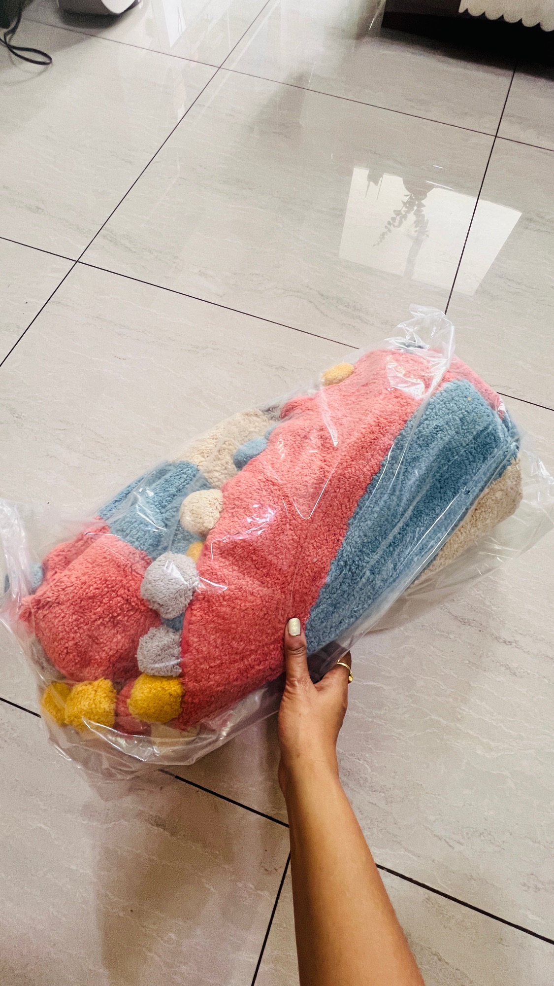 Circus Round Rug (1.2 m) — where comfort meets playful design