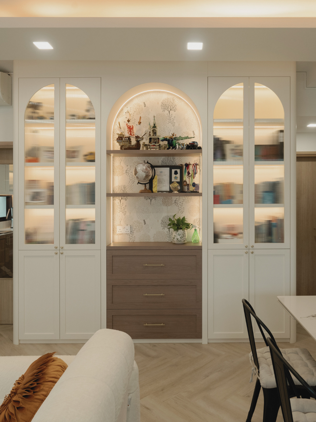 What $80,000 Can Do for a 5-room Condominium