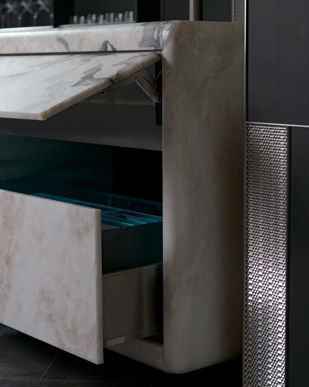 Ultra luxurious customized kitchen design