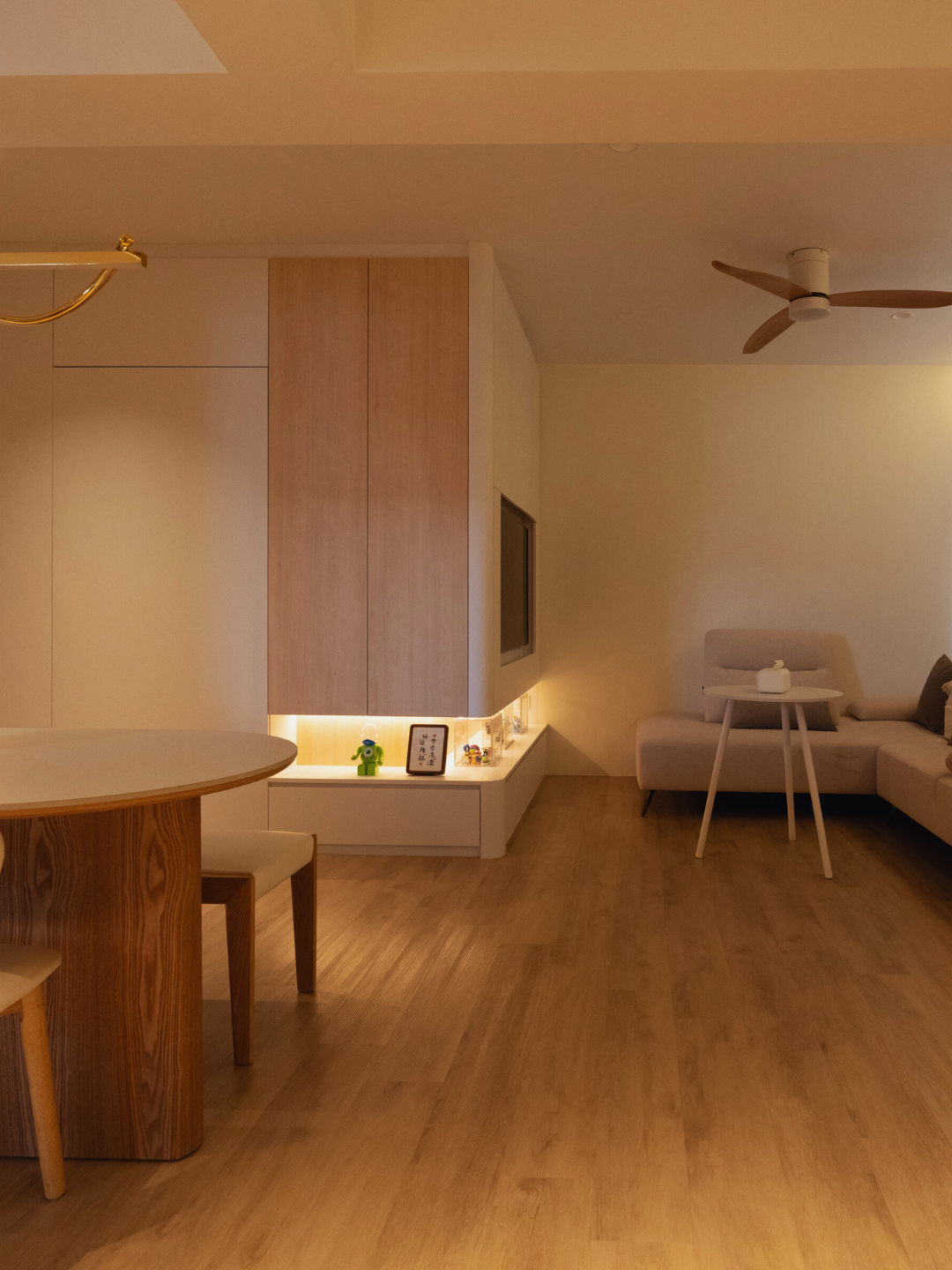 A $120000 Resale HDB 4 Room Senja Heights