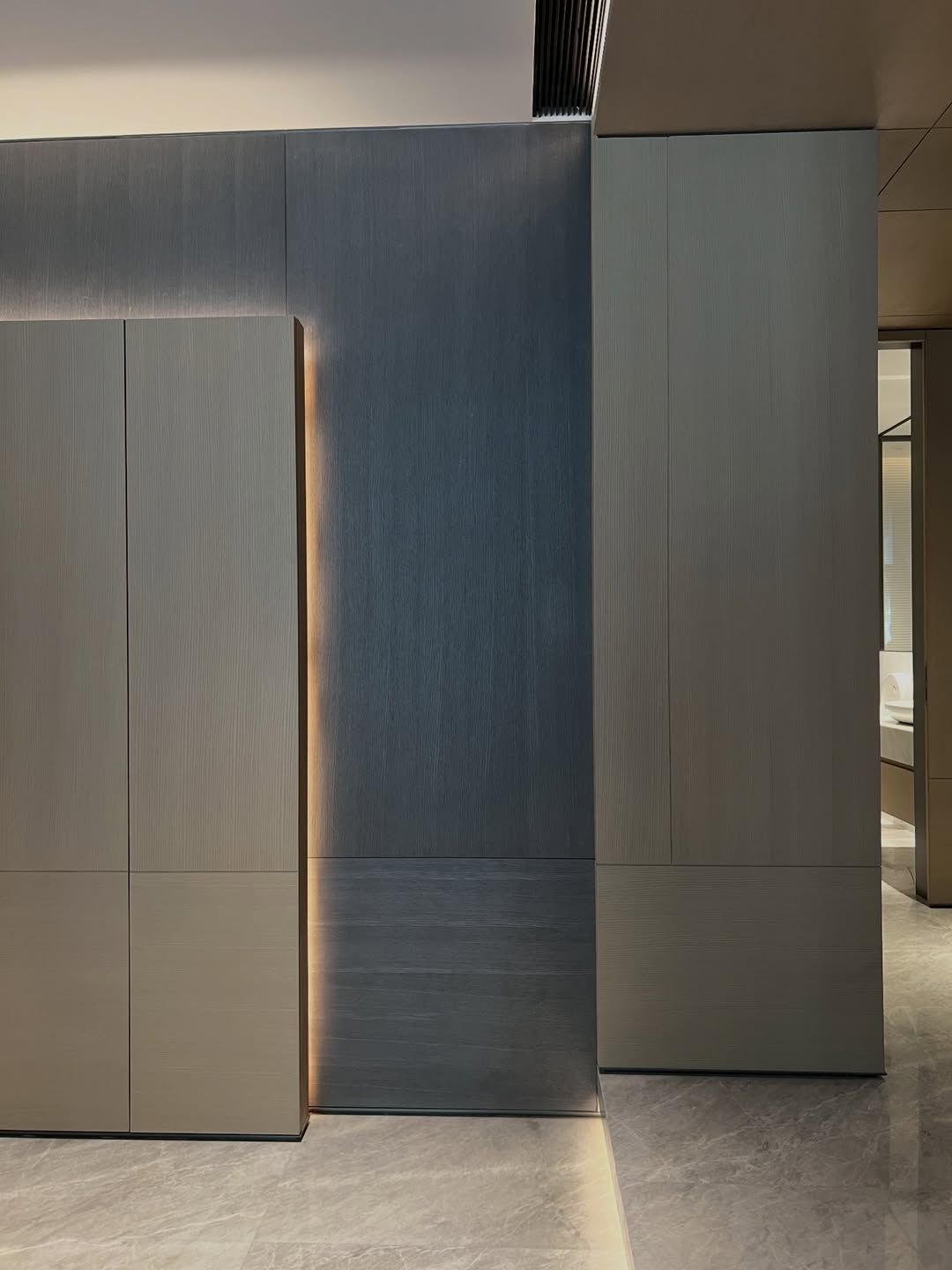 Stylish, modern custom carpentry