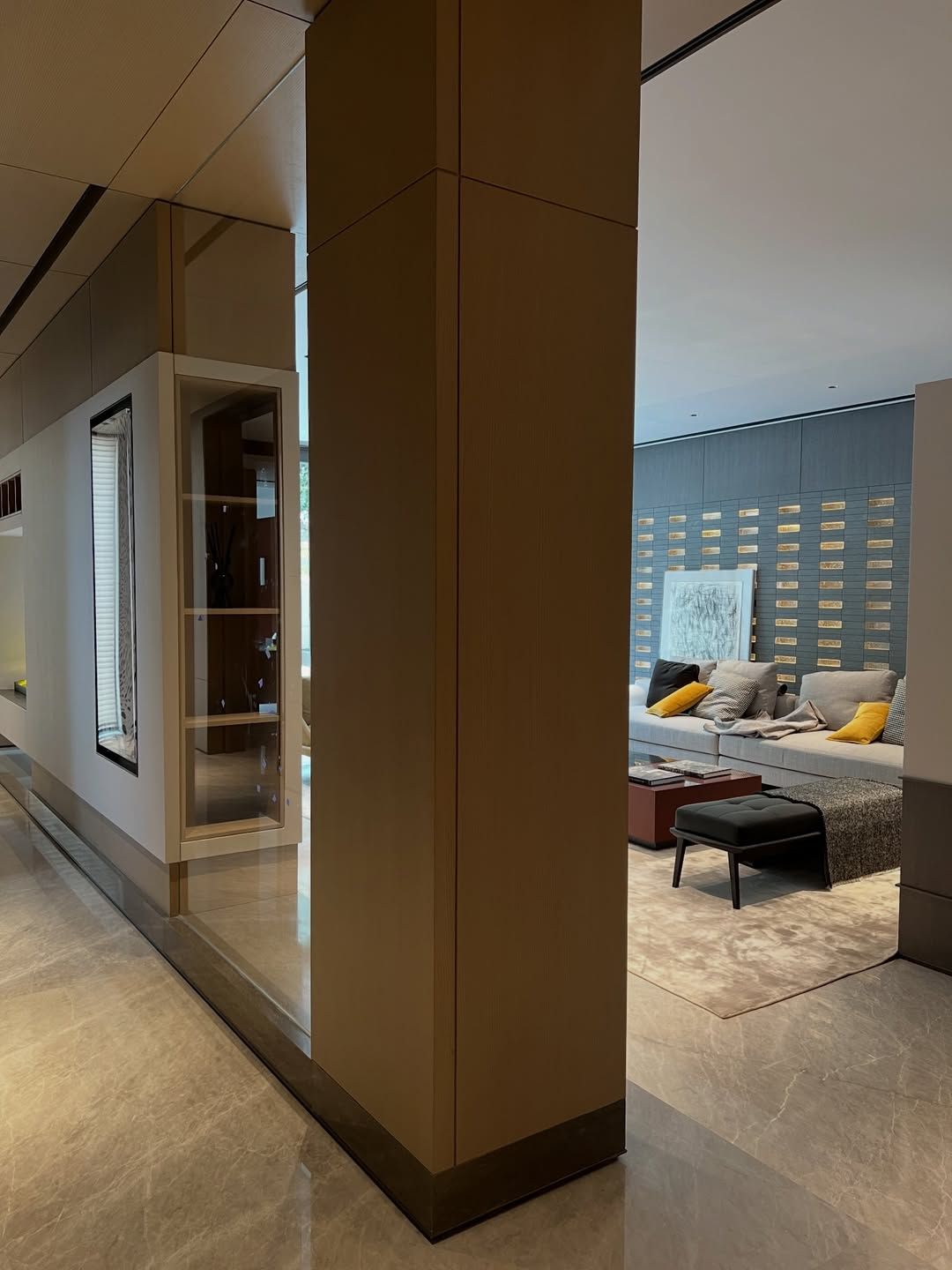 Stylish, modern custom carpentry