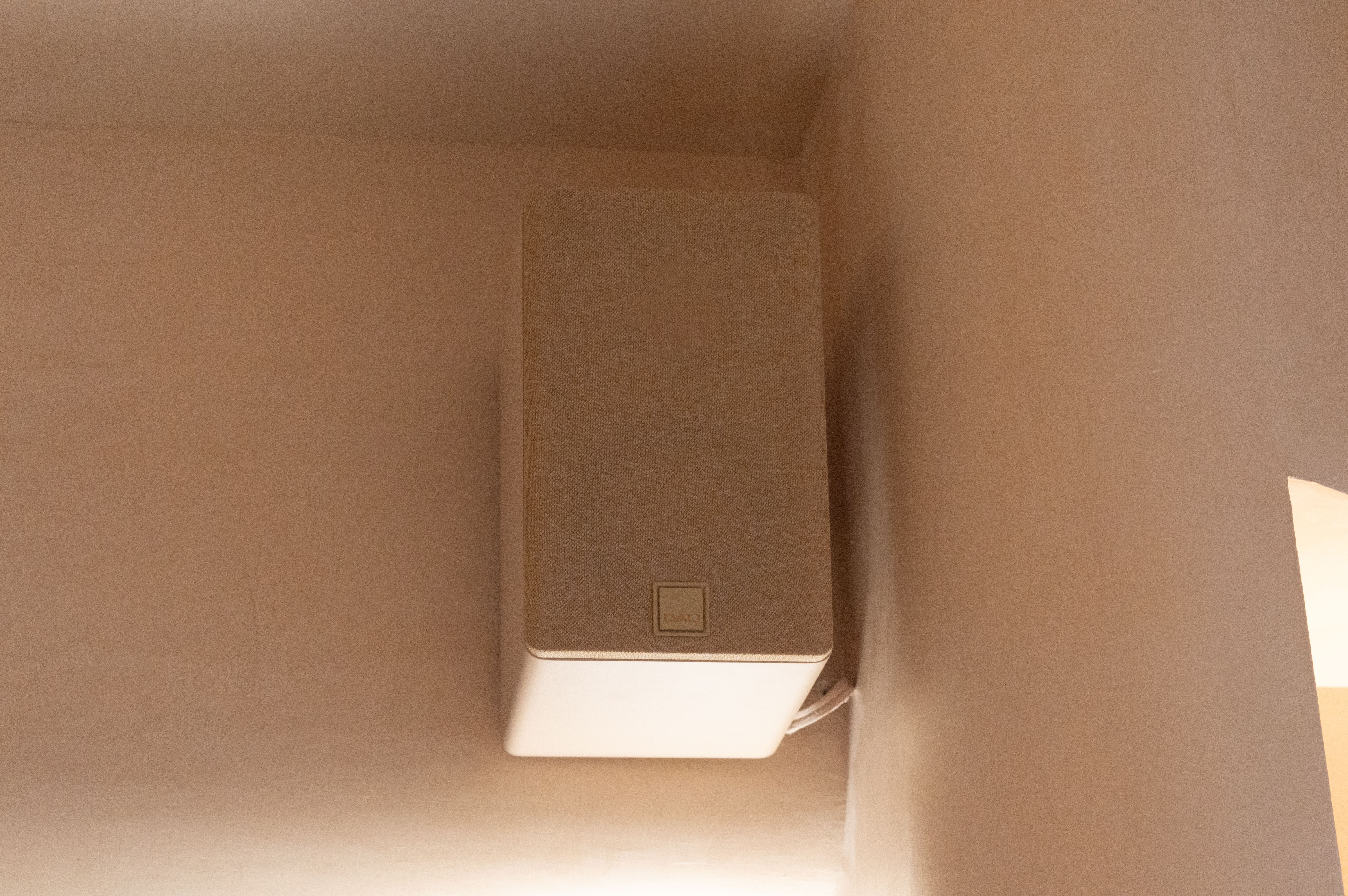 Creating the ultimate cozy living room!