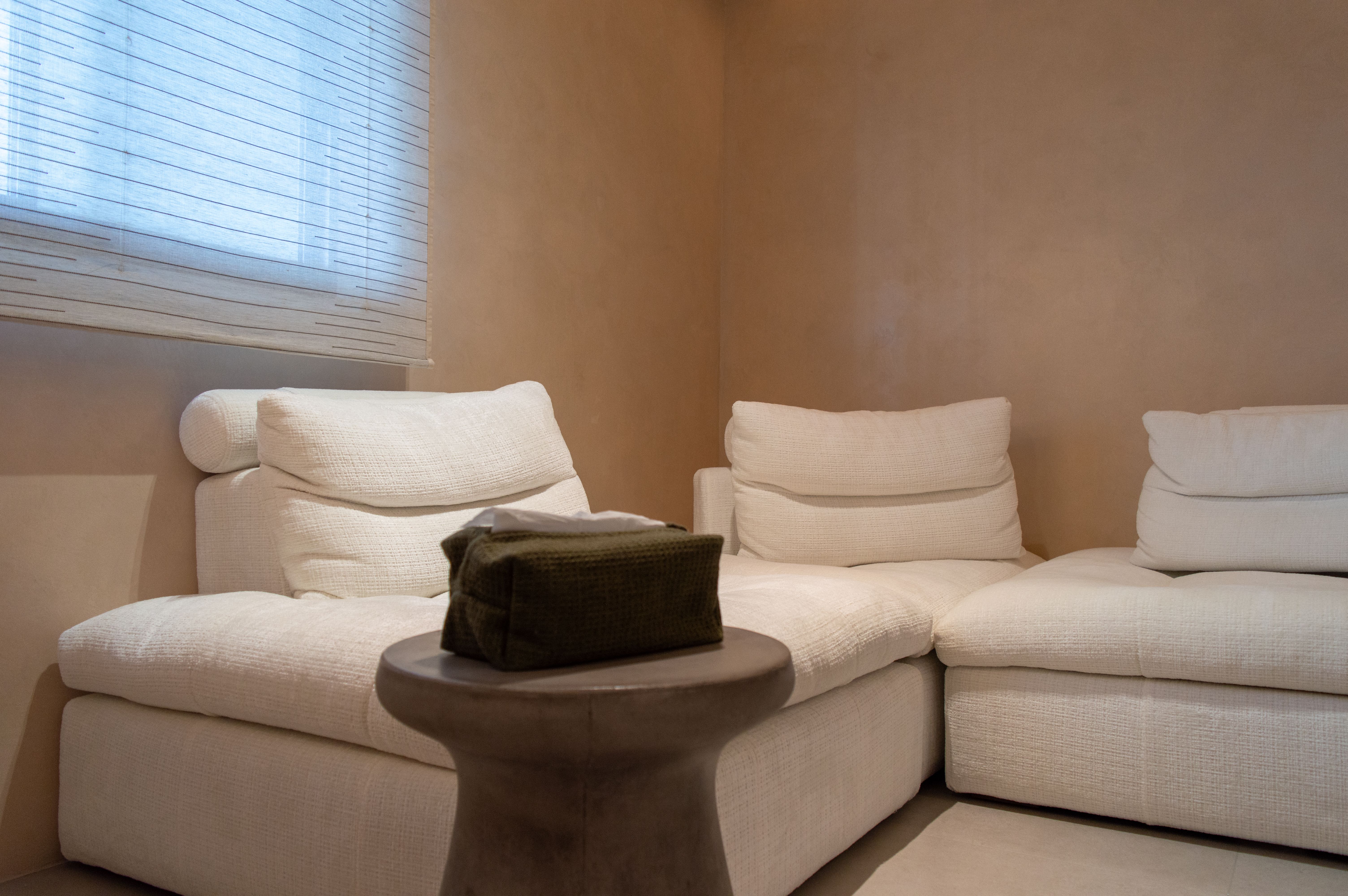 Creating the ultimate cozy living room!