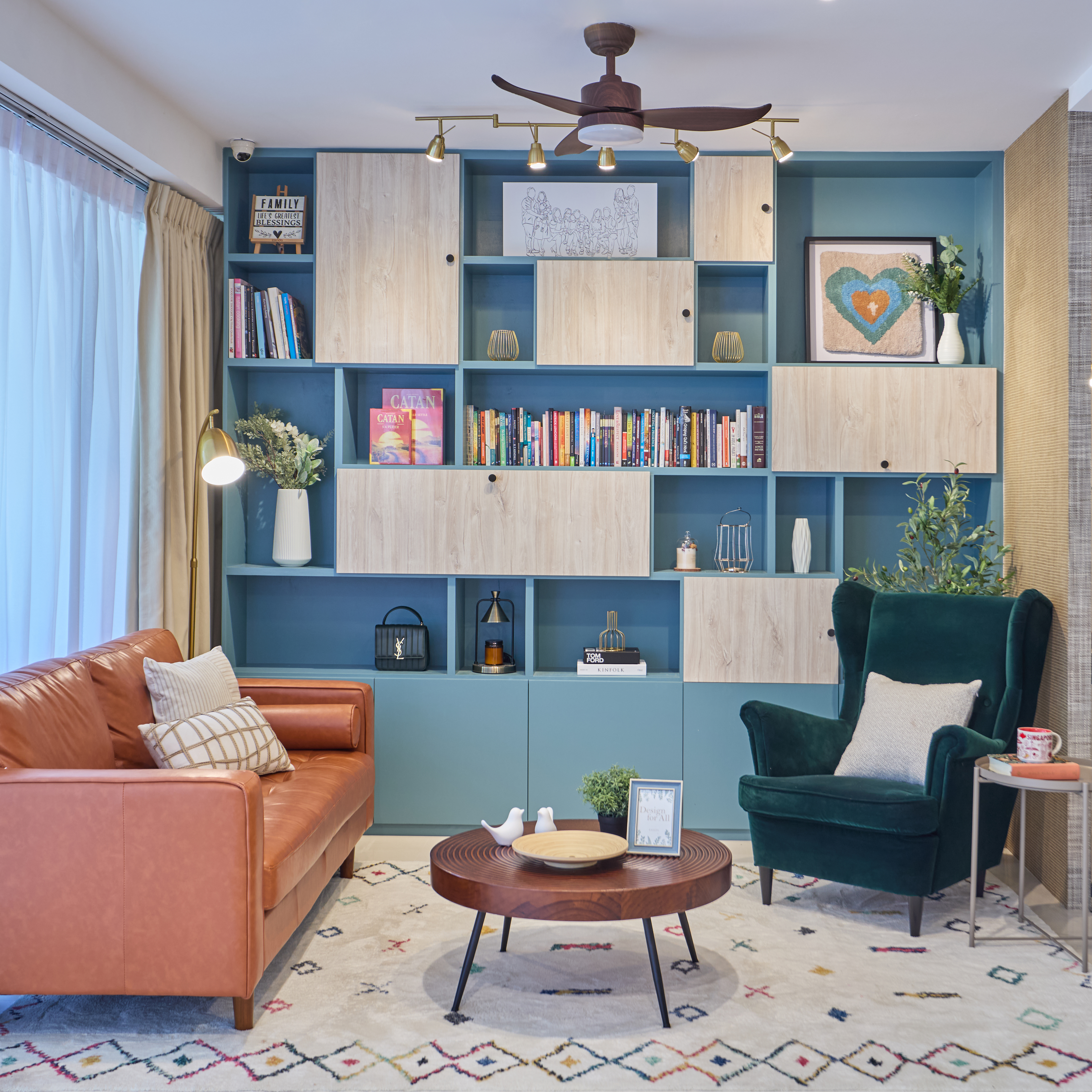 Coastal Living @ The Seaview condominium in District 15