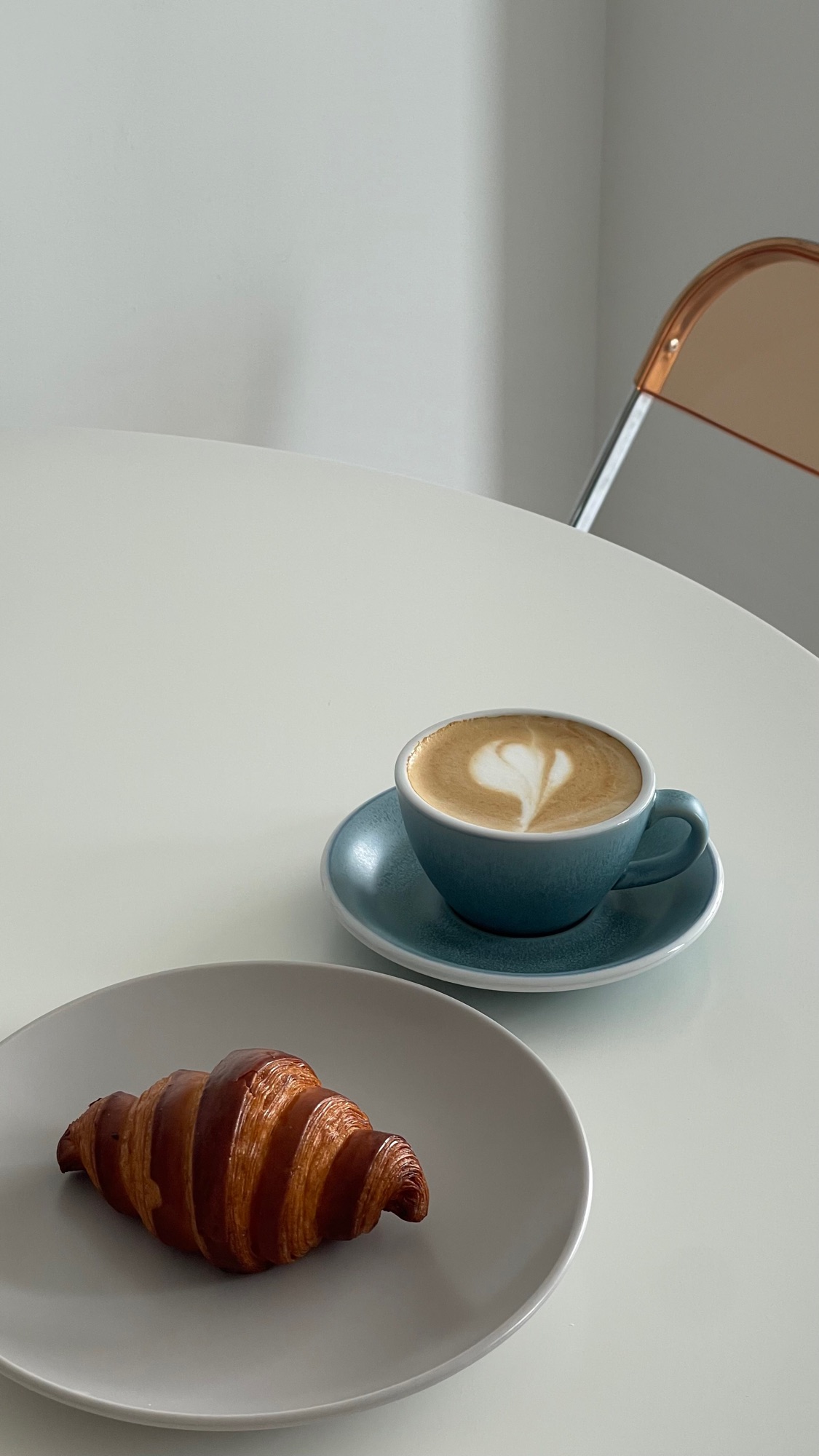 Cozy-Weekend-Mornings-at-Home-☕️🥐