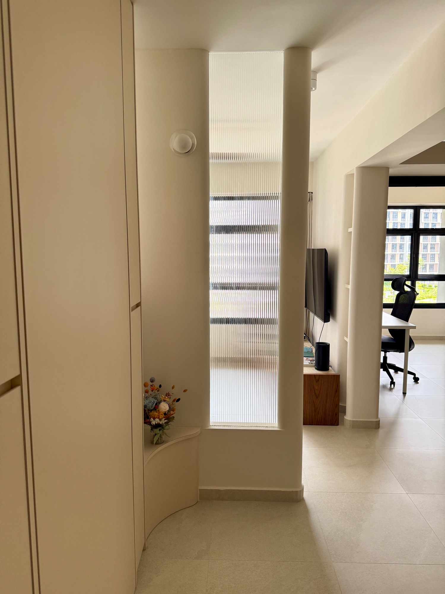 First Impressions: Our Entryway