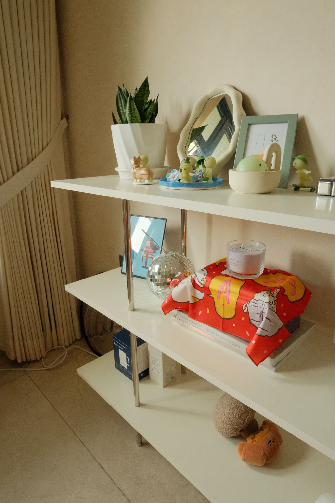 Favourite-Buy-from-HipVan:-Bauhaus-Display-Shelf