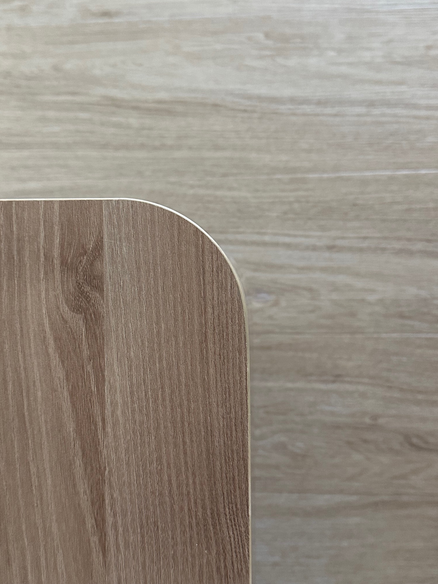 Loving how every rounded edges brings harmony to our space. 🍃