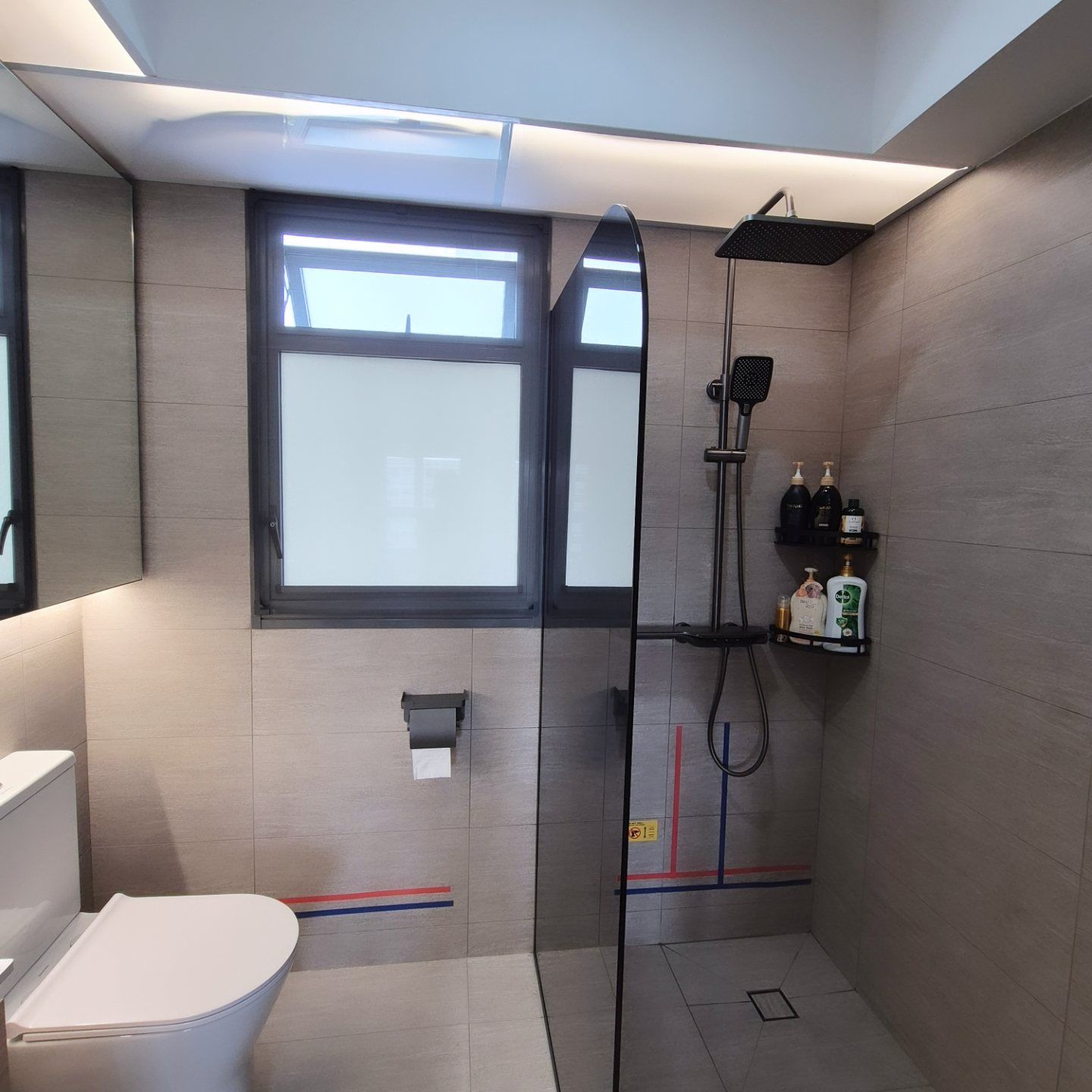 Bathroom spacious design.