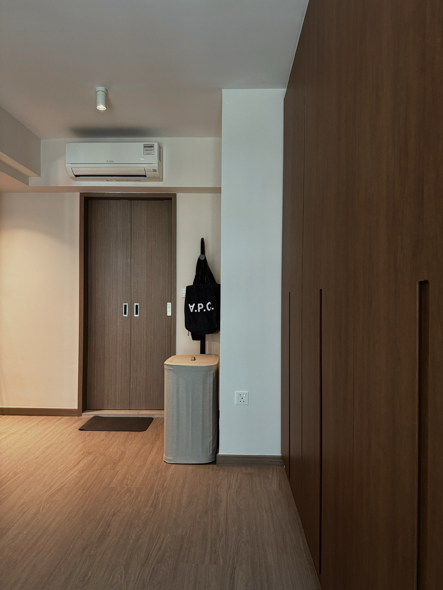 Featuring an unconventional layout at this 4room BTO ✨😉