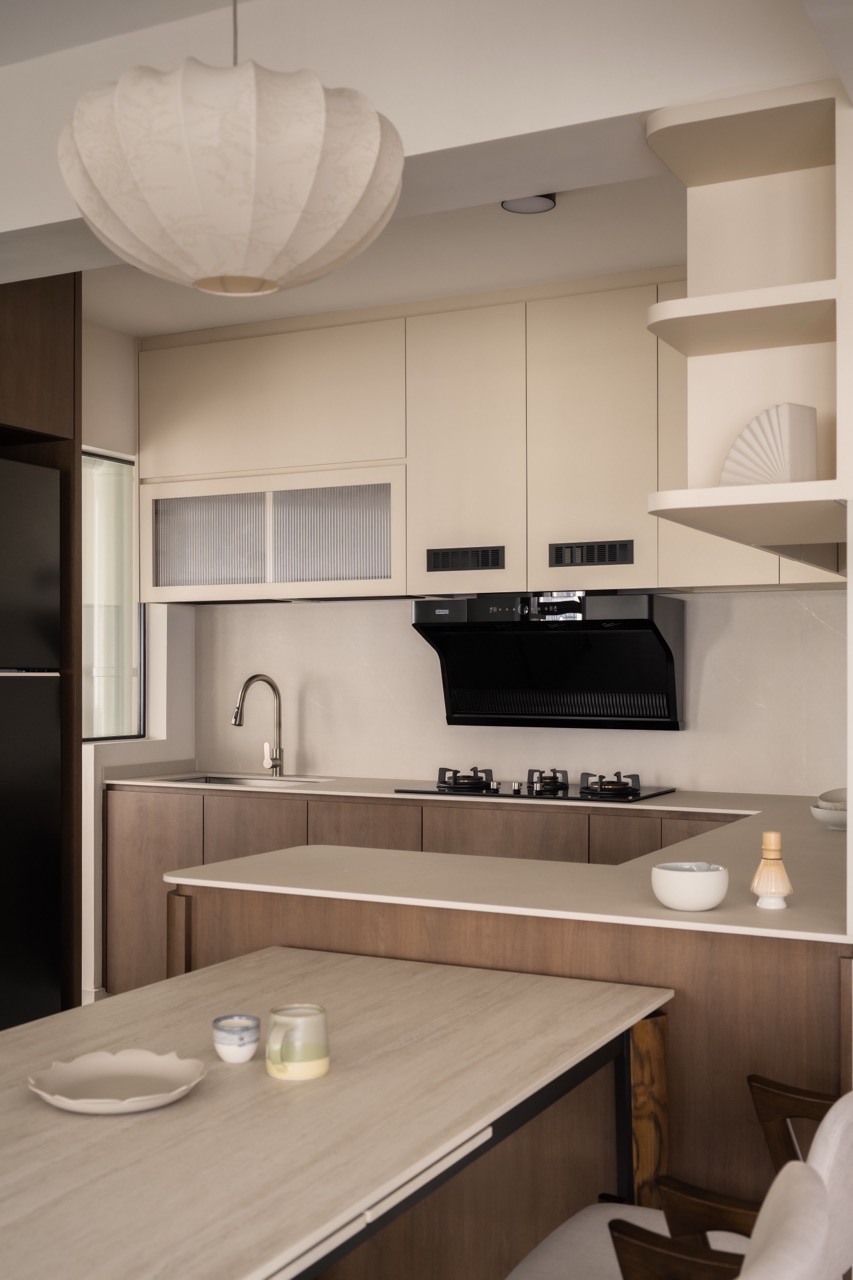Our Kitchen: Open and Functional