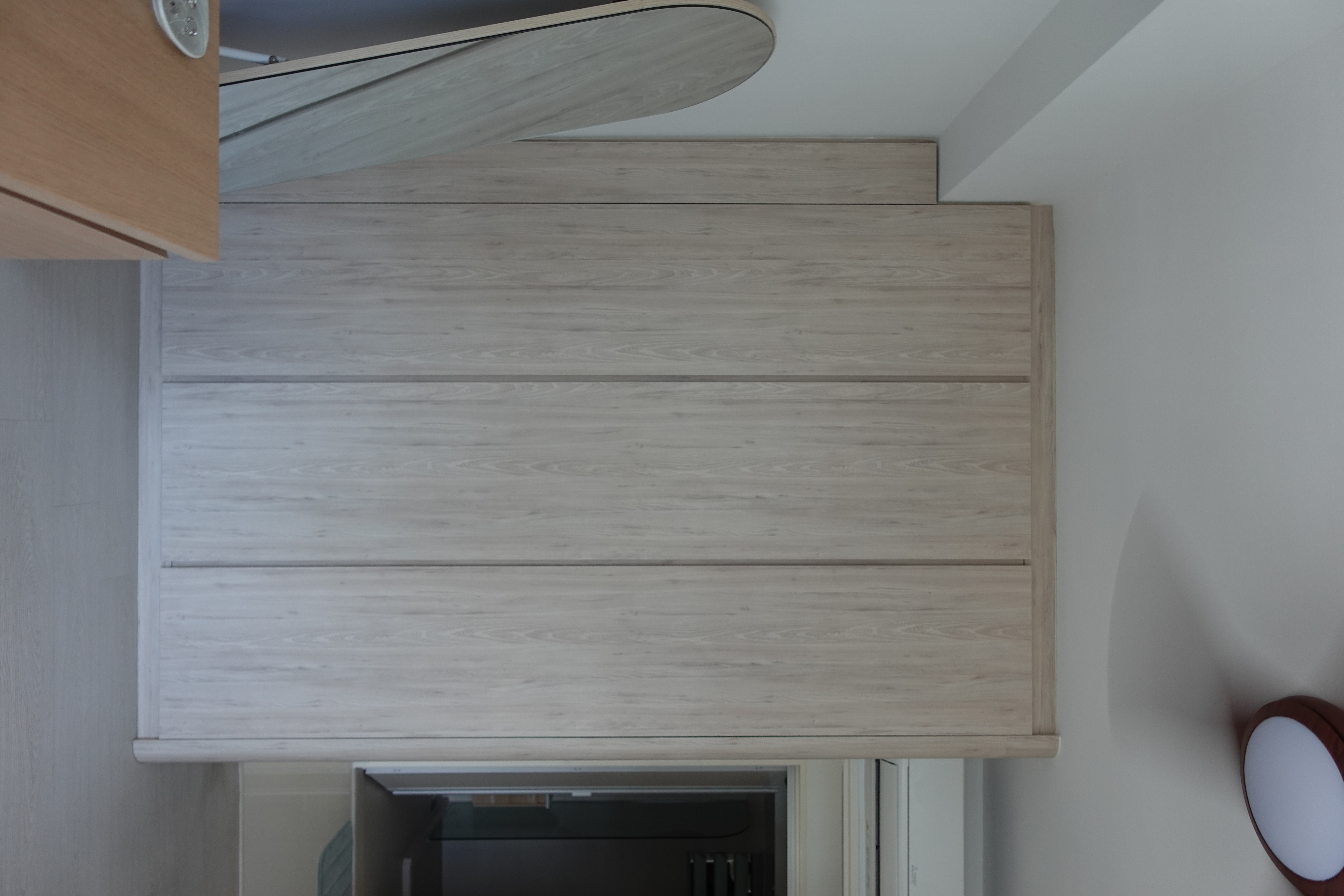 For-Her:-How-To-Design-Your-Wardrobe-Layout-👗