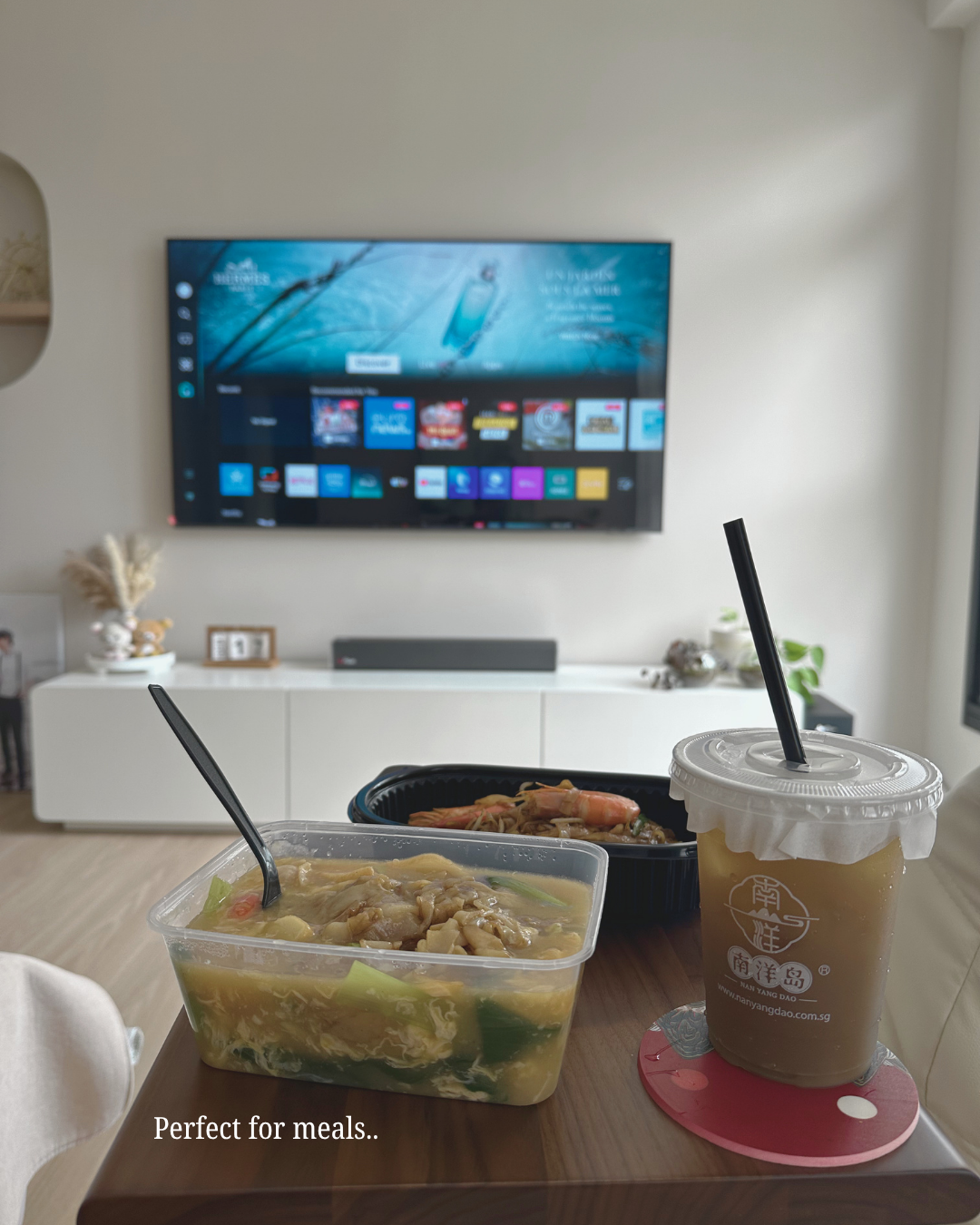 Our G&S C-shape side table