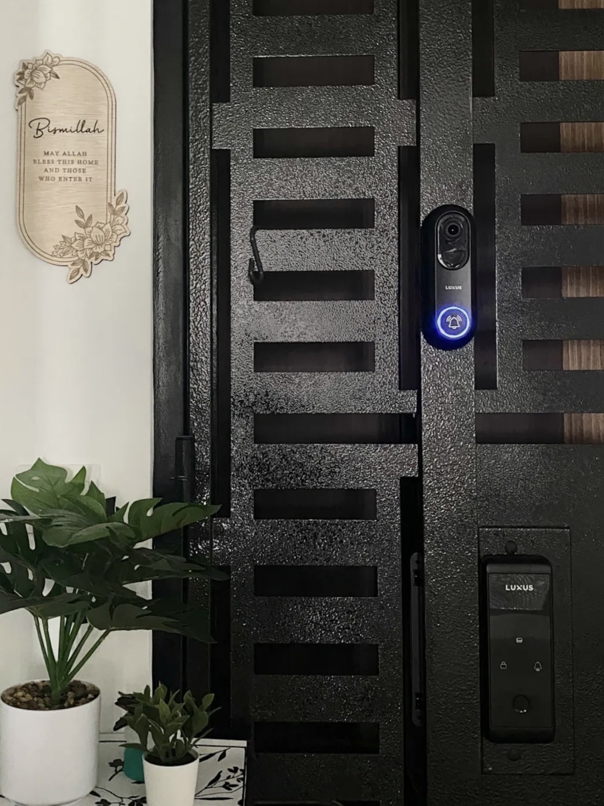 4 Must Have for Our BTO Main Door 🚪